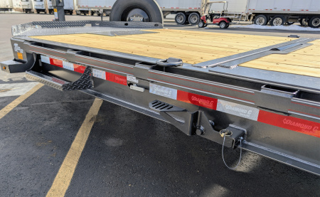 New Diamond C HDT-210-22' Gravity Tilt 23K (GVWR) Equipment Trailer