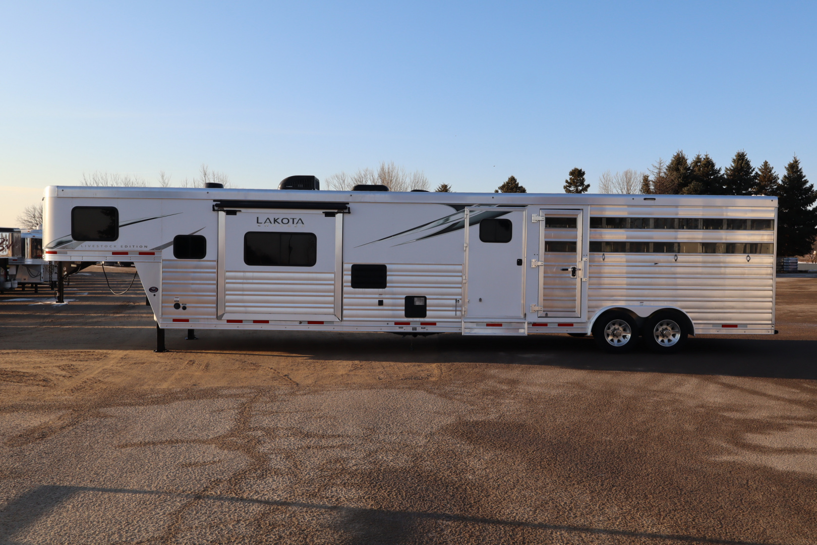 Used 2021 Lakota Charger Livestock Edition Horse Trailer