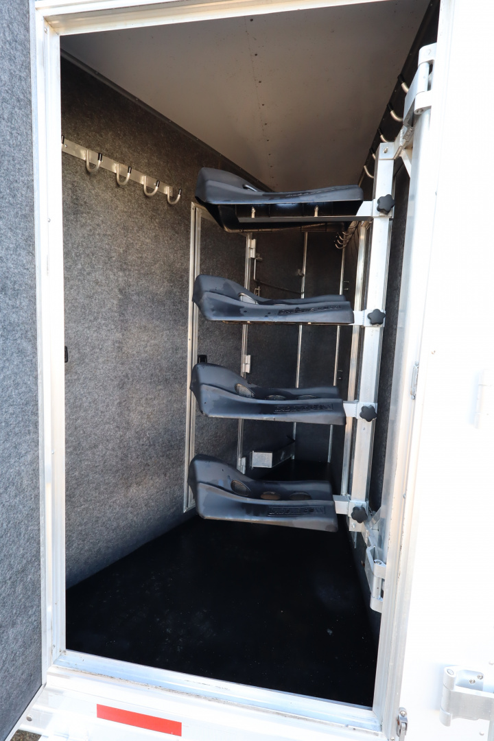 Used 2021 Lakota Charger Livestock Edition Horse Trailer