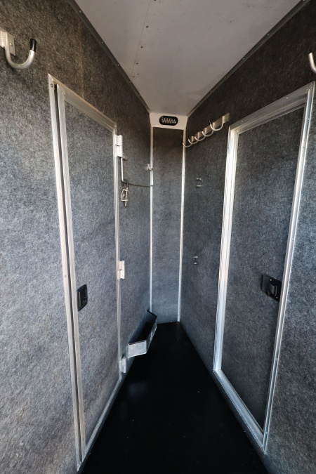 Used 2021 Lakota Charger Livestock Edition Horse Trailer