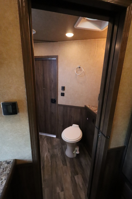 Used 2021 Lakota Charger Livestock Edition Horse Trailer