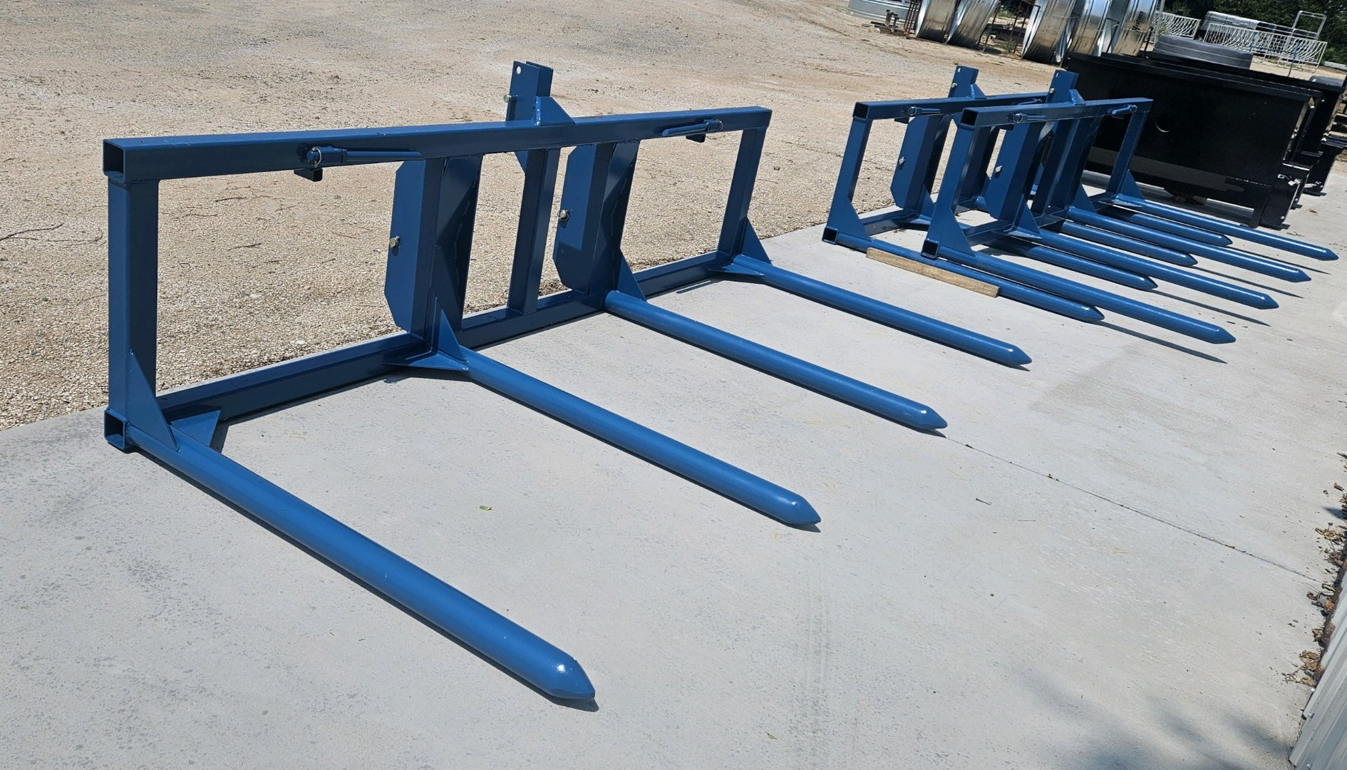 New 2026 3Pt Double Bale Mover Farm / Ranch
