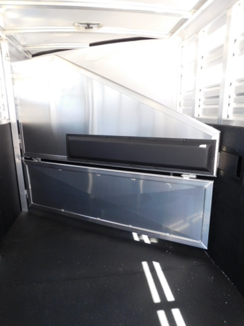 New 2026 Exiss Trailers 7400 GN XT Horse Trailer