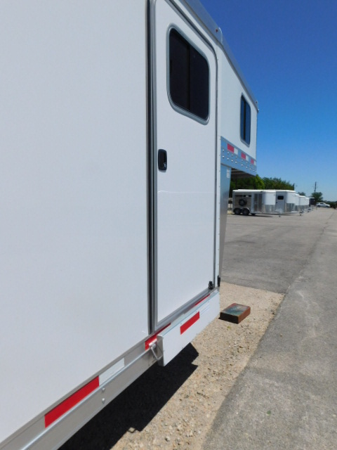 New 2026 Exiss Trailers 7400 GN XT Horse Trailer