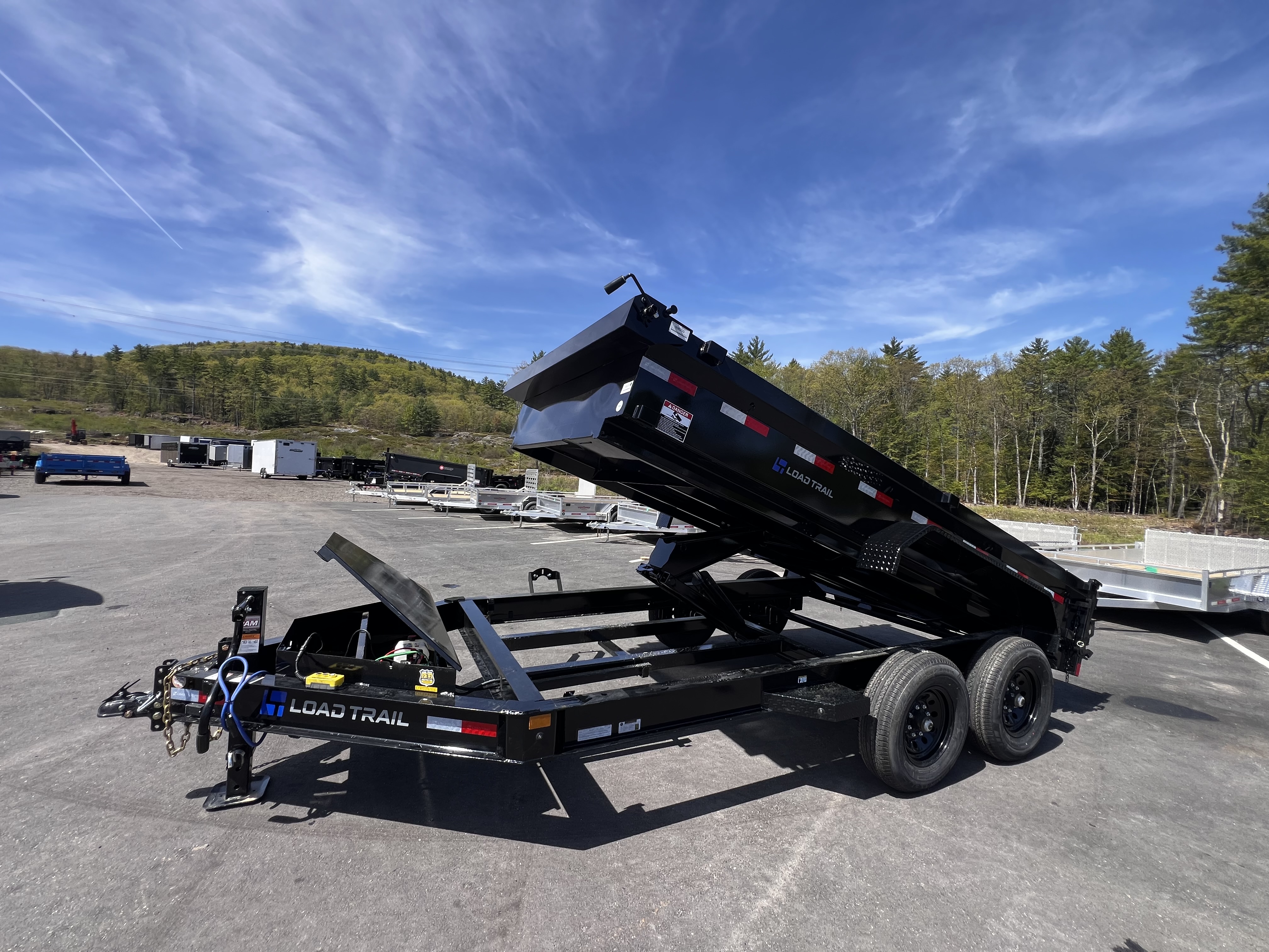 New 2026 LOAD TRAIL 7x14-DE Dump Trailer/ I BEAM Frame / Tarp kit & Ramps/ Spreader Gate- 14,000gvw