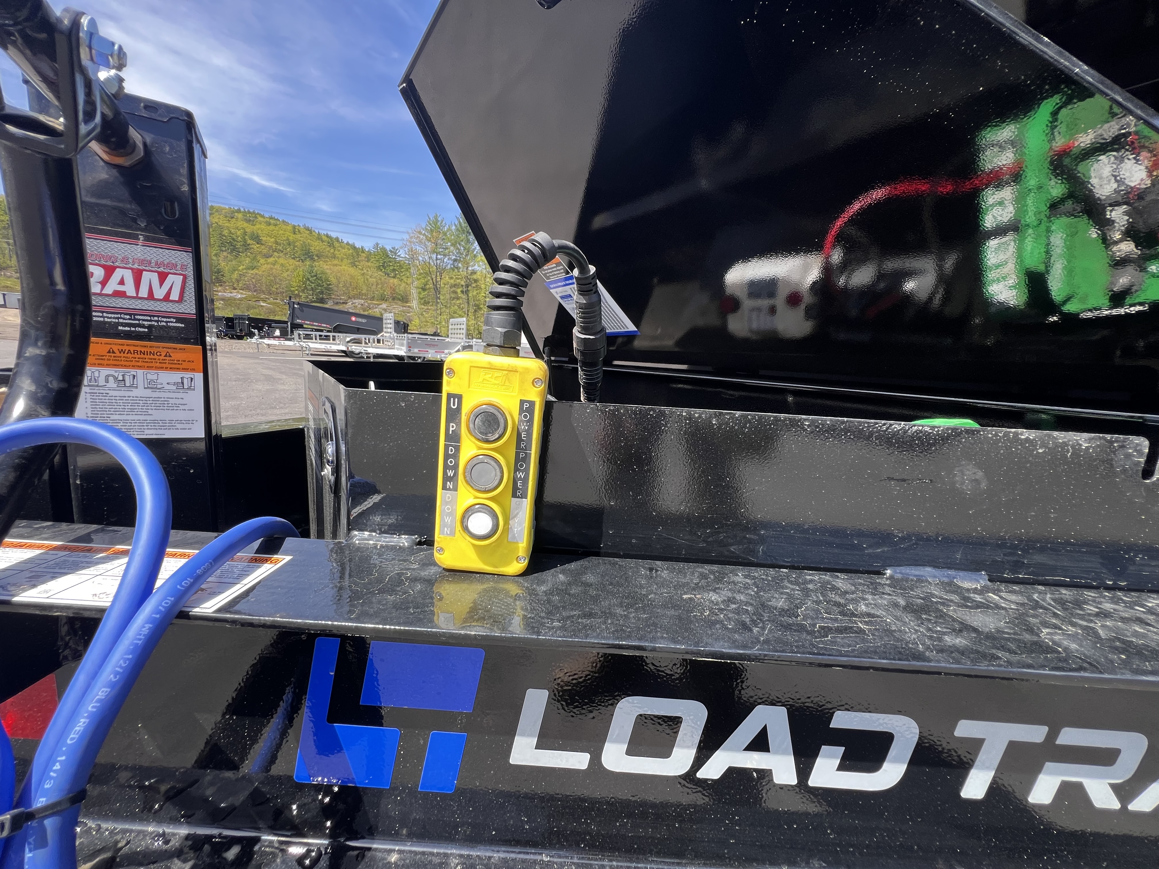 New 2026 LOAD TRAIL 7x14-DE Dump Trailer/ I BEAM Frame / Tarp kit & Ramps/ Spreader Gate- 14,000gvw