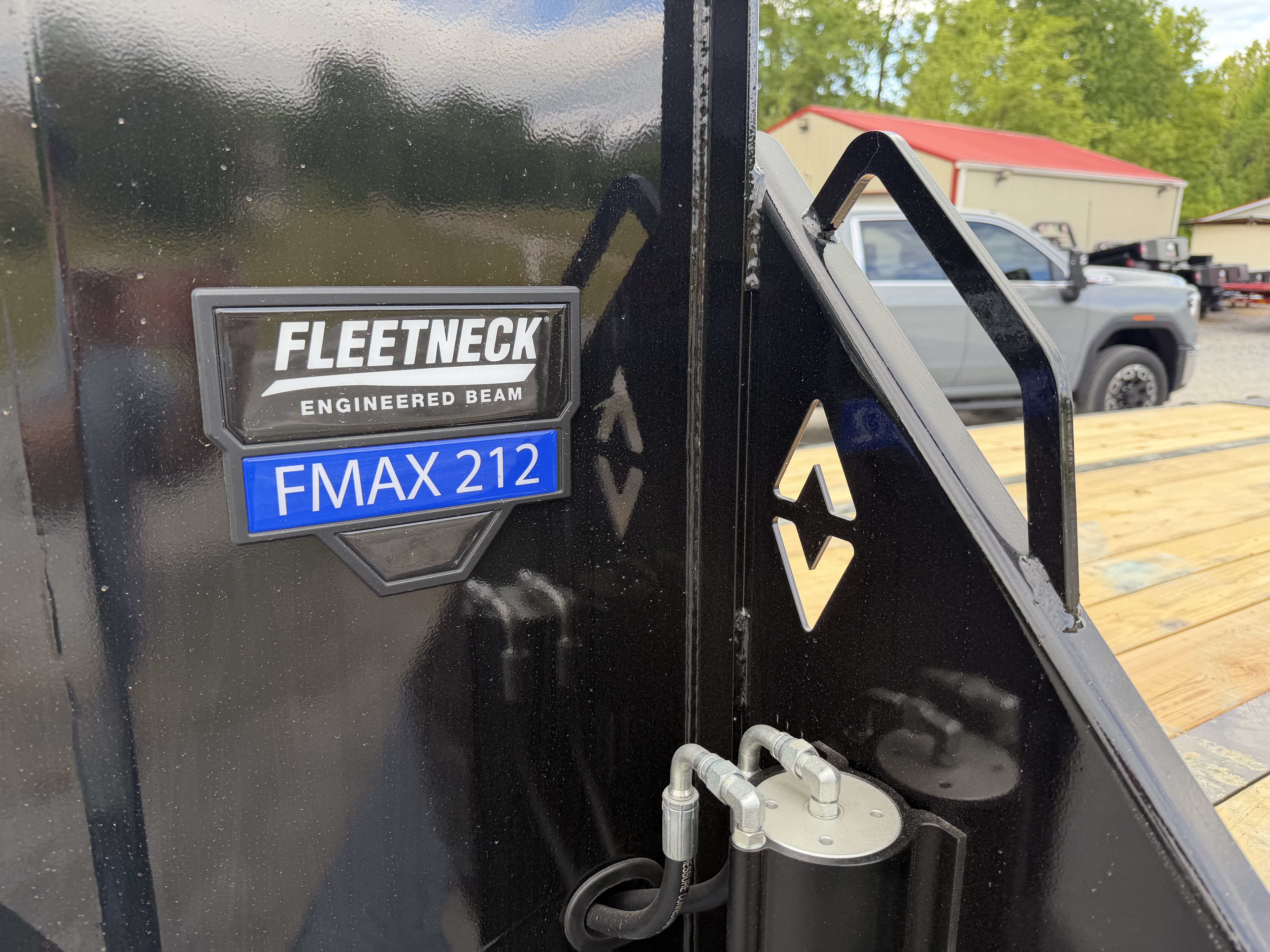 New 2026 Diamond C FMAX212 GOOSENECK TRAILER ***ABS BRAKES*** HYDRO DOVE & JACKS ALUMINUM OUTER RIMS