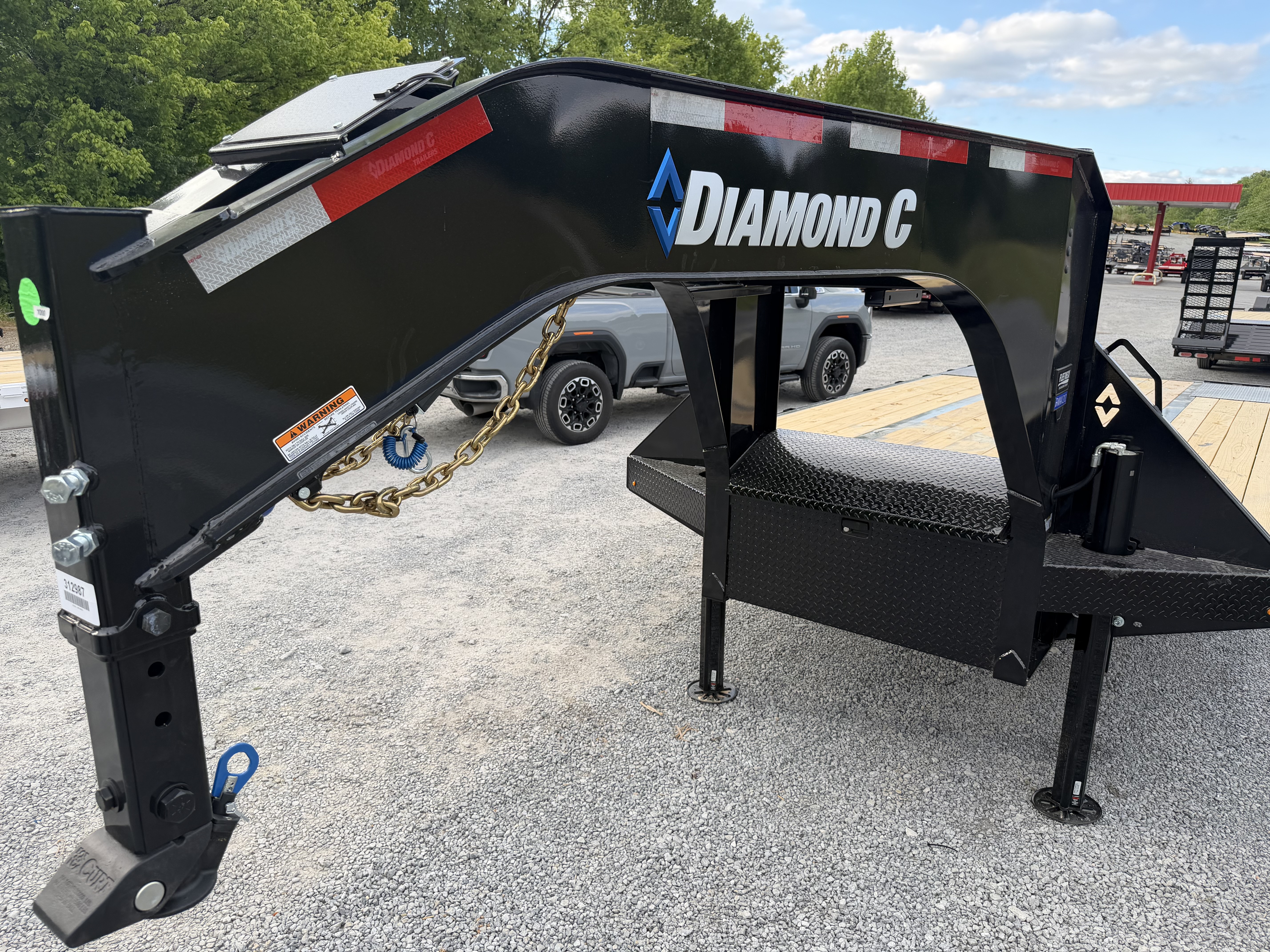 New 2026 Diamond C FMAX212 GOOSENECK TRAILER ***ABS BRAKES*** HYDRO DOVE & JACKS ALUMINUM OUTER RIMS