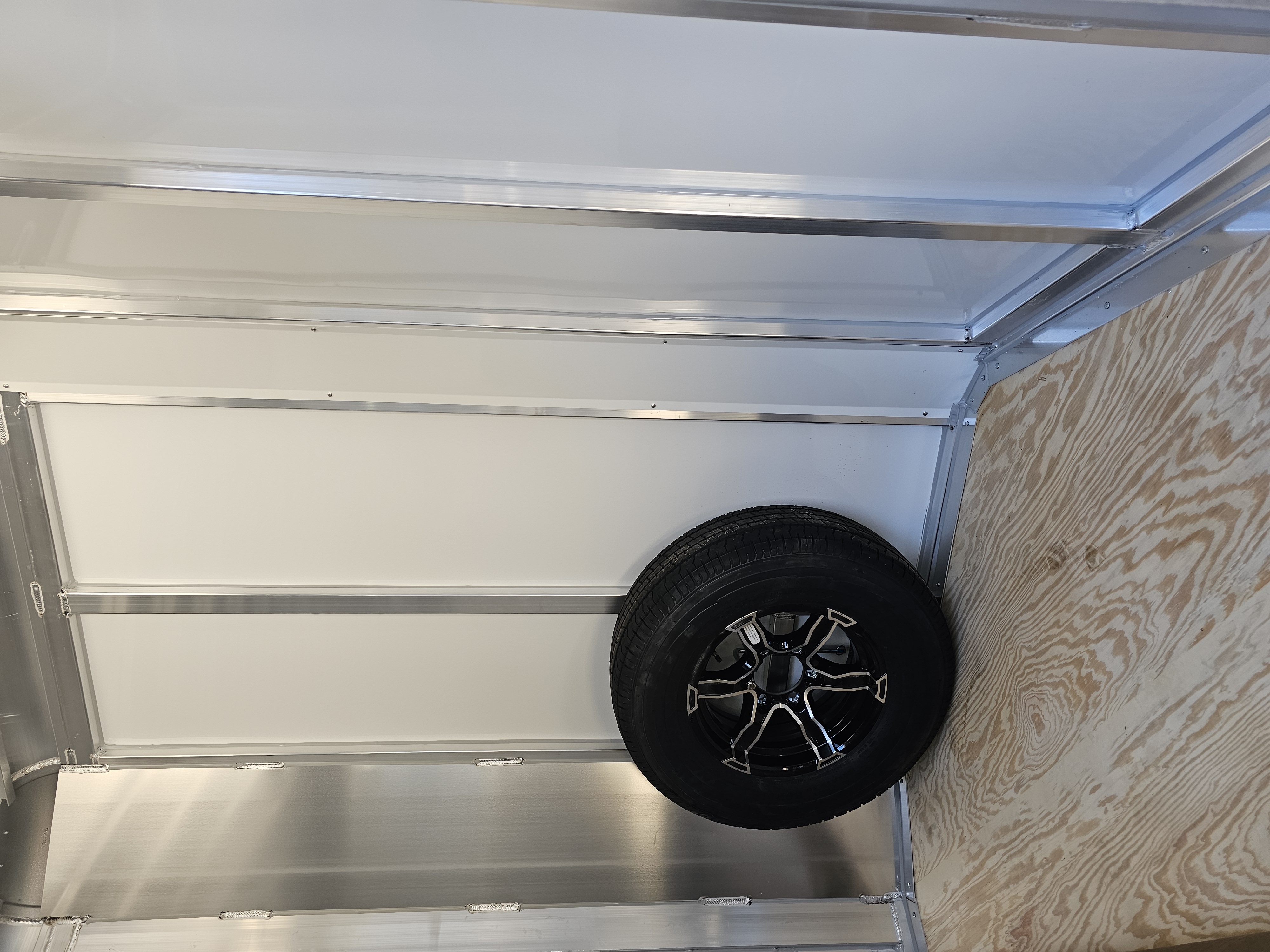 New 2026 Sundowner Trailers CONTRACTOR 16' Cargo / Enclosed Trailer