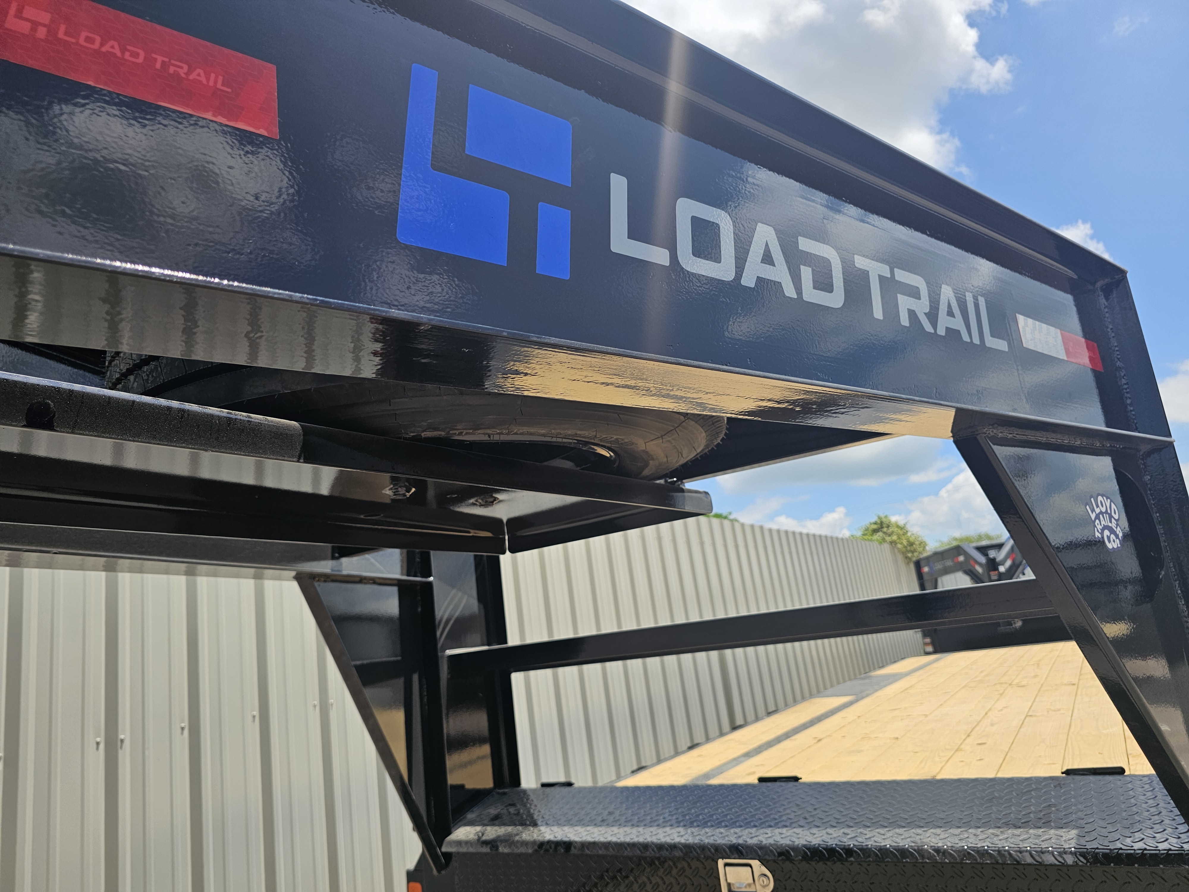 New 2026 Load Trail 102X25 16K LOW PRO Gooseneck Bodies