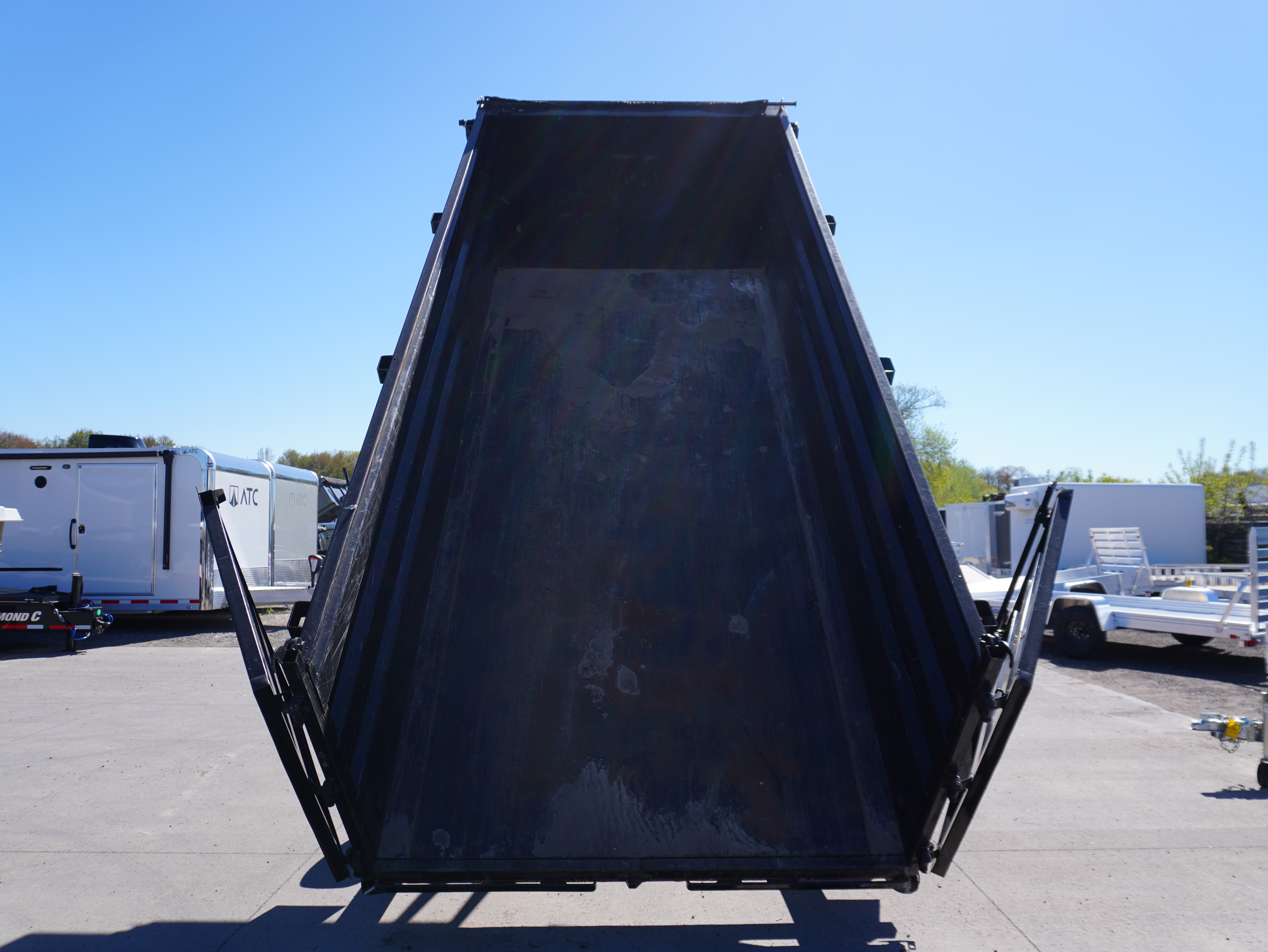 Used 2025 PJ Trailers DM 83"x16ft Dump Trailer