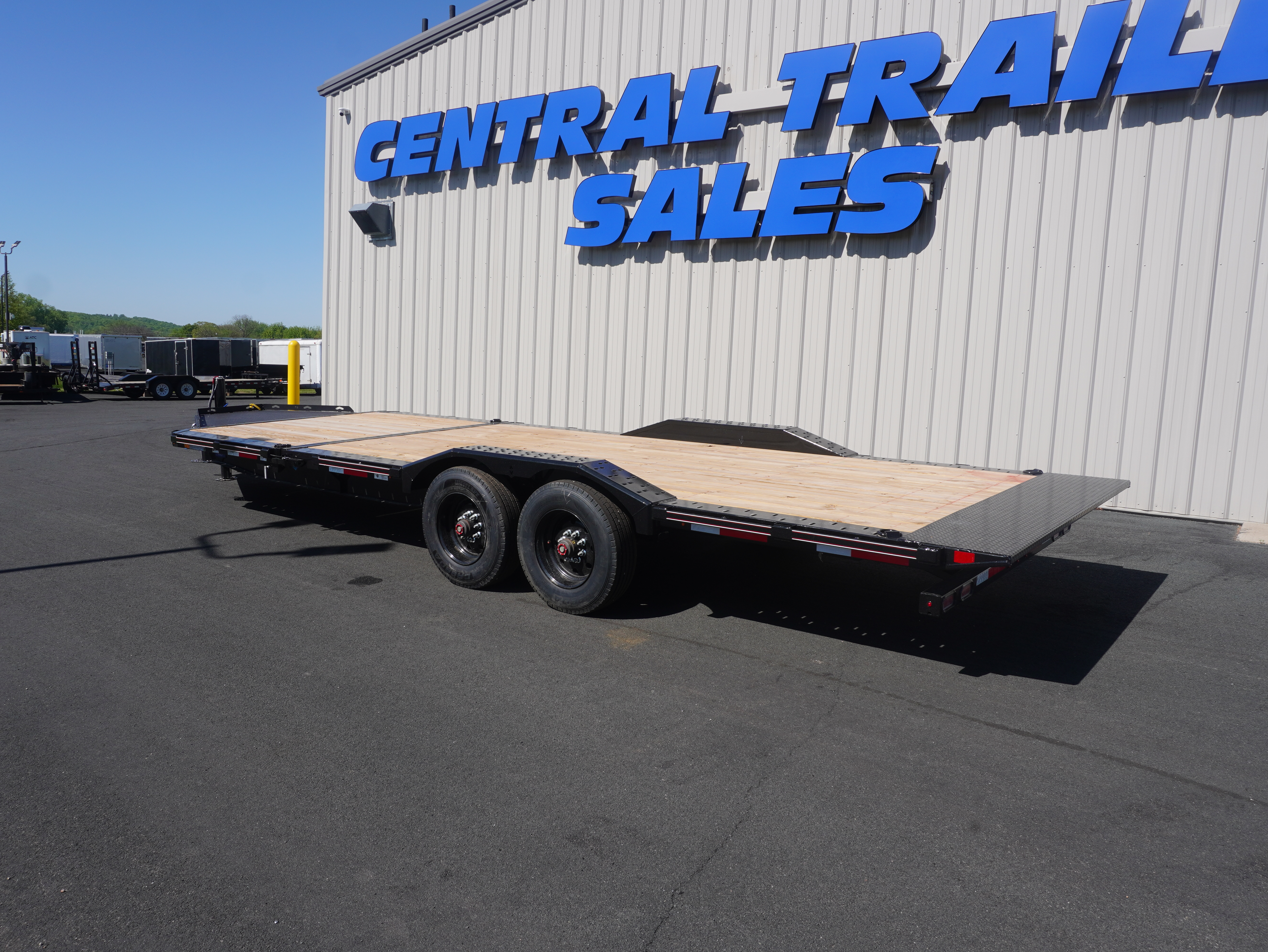 New 2026 Diamond C Trailers 210 24ft Tilt Trailer
