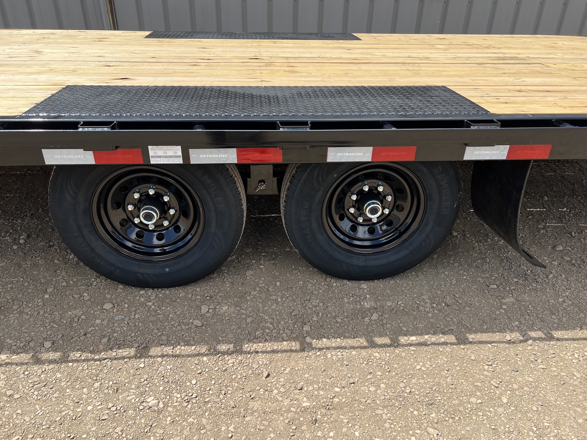 New 2026 PJ Trailers 24' F8 Deckover Equipment Trailer