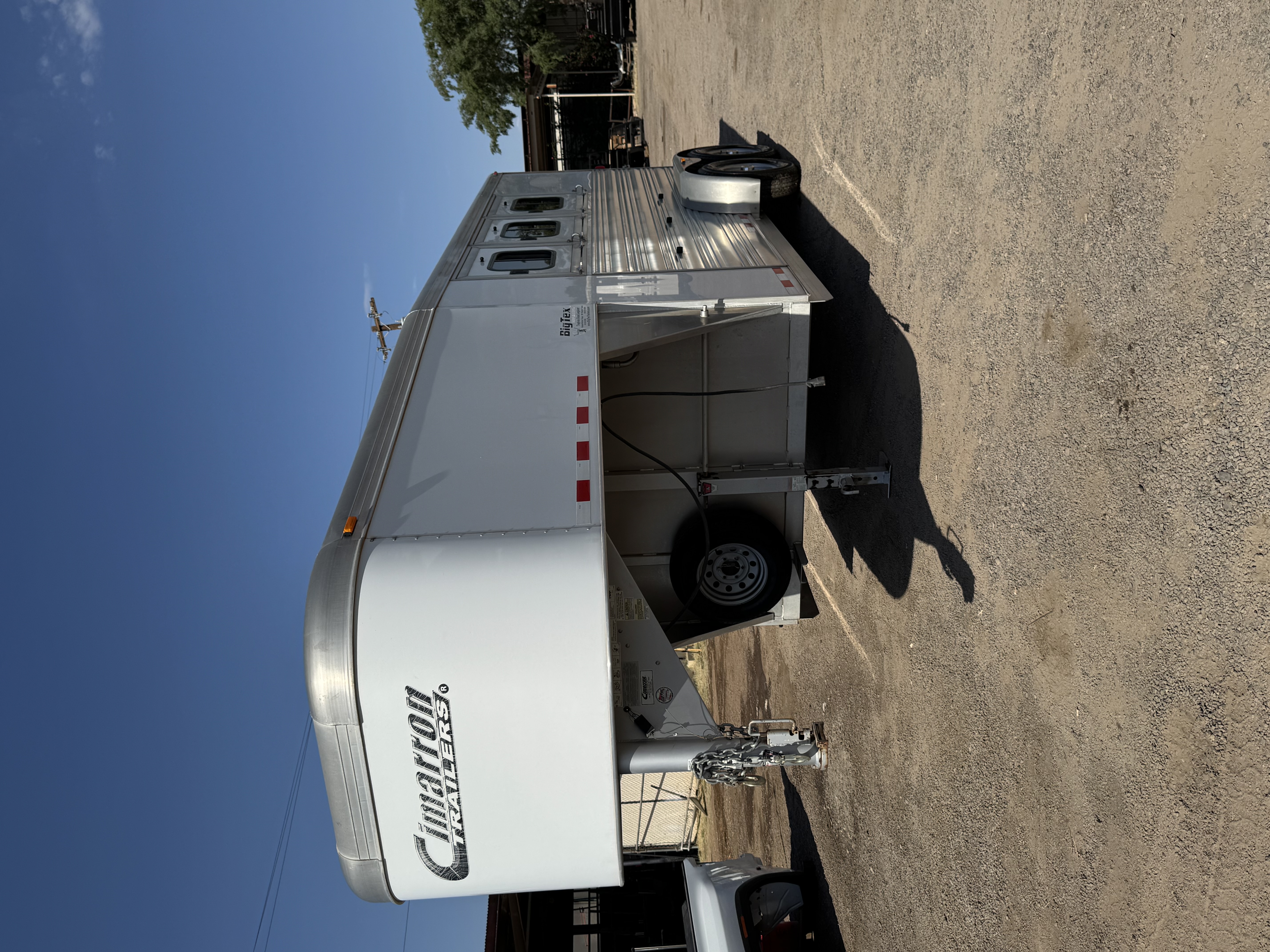 Used 2012 Cimarron Trailers NORSTAR VP 3H GN Horse Trailer