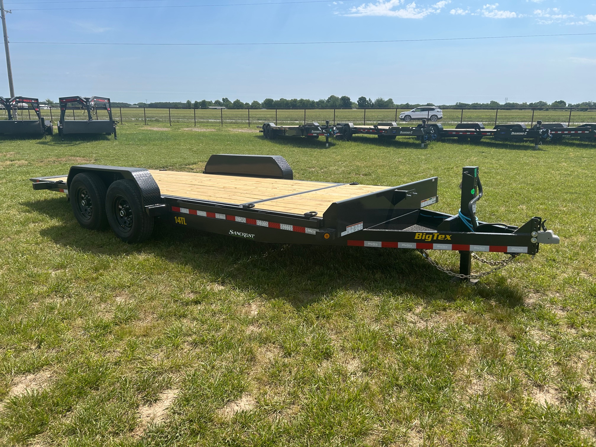 Used 2027 Big Tex 83x20 Tandem 14K Gravity Tilt w/ 4' Stationary Deck