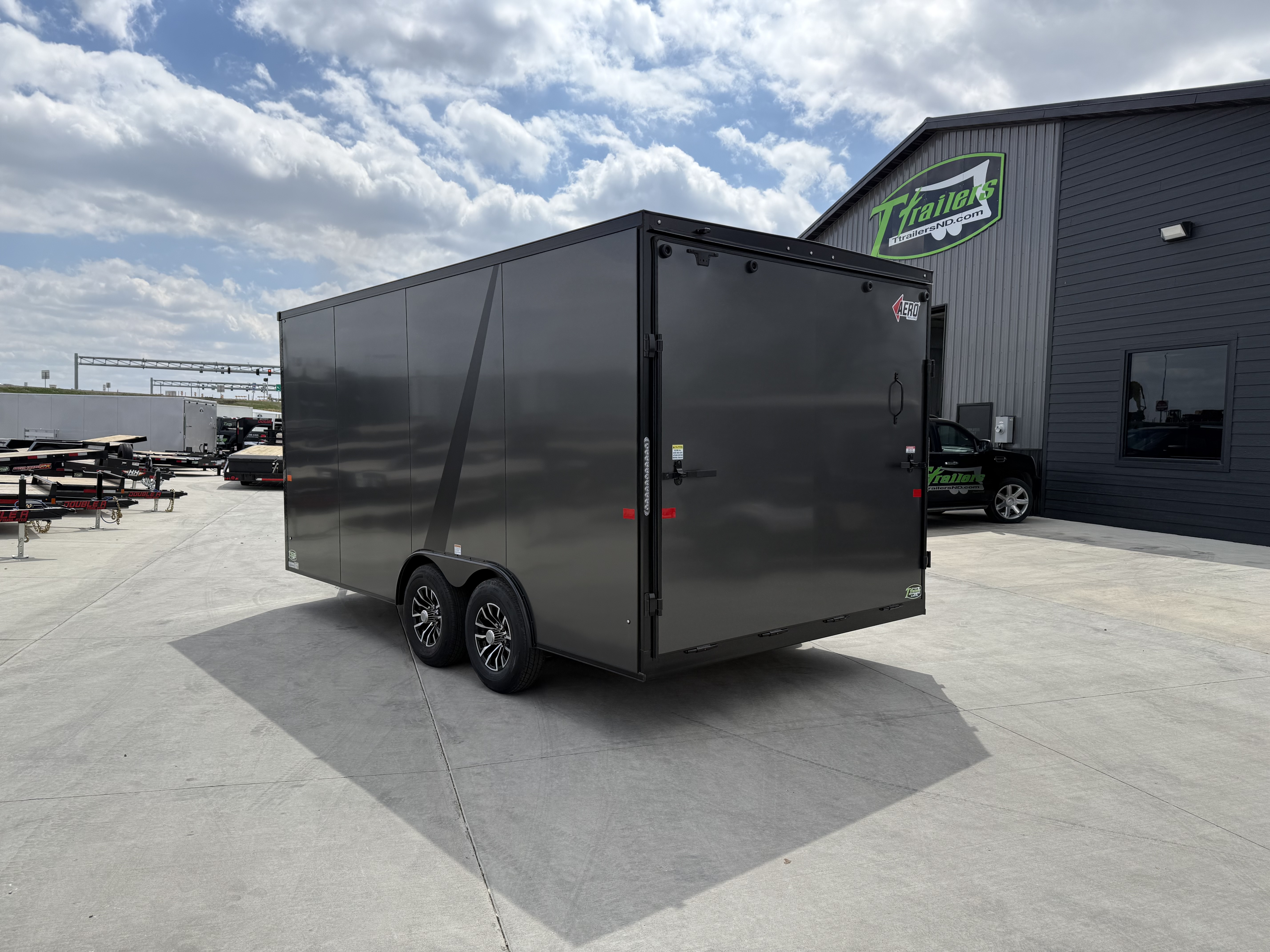 New NEW 2026 AERO 8.5x16 +2’V 7’ TALL, WHITE Interior, BLACKOUT  EDITION QUALITY Enclosed Rear Ramp Car Hauler Cargo Trailer