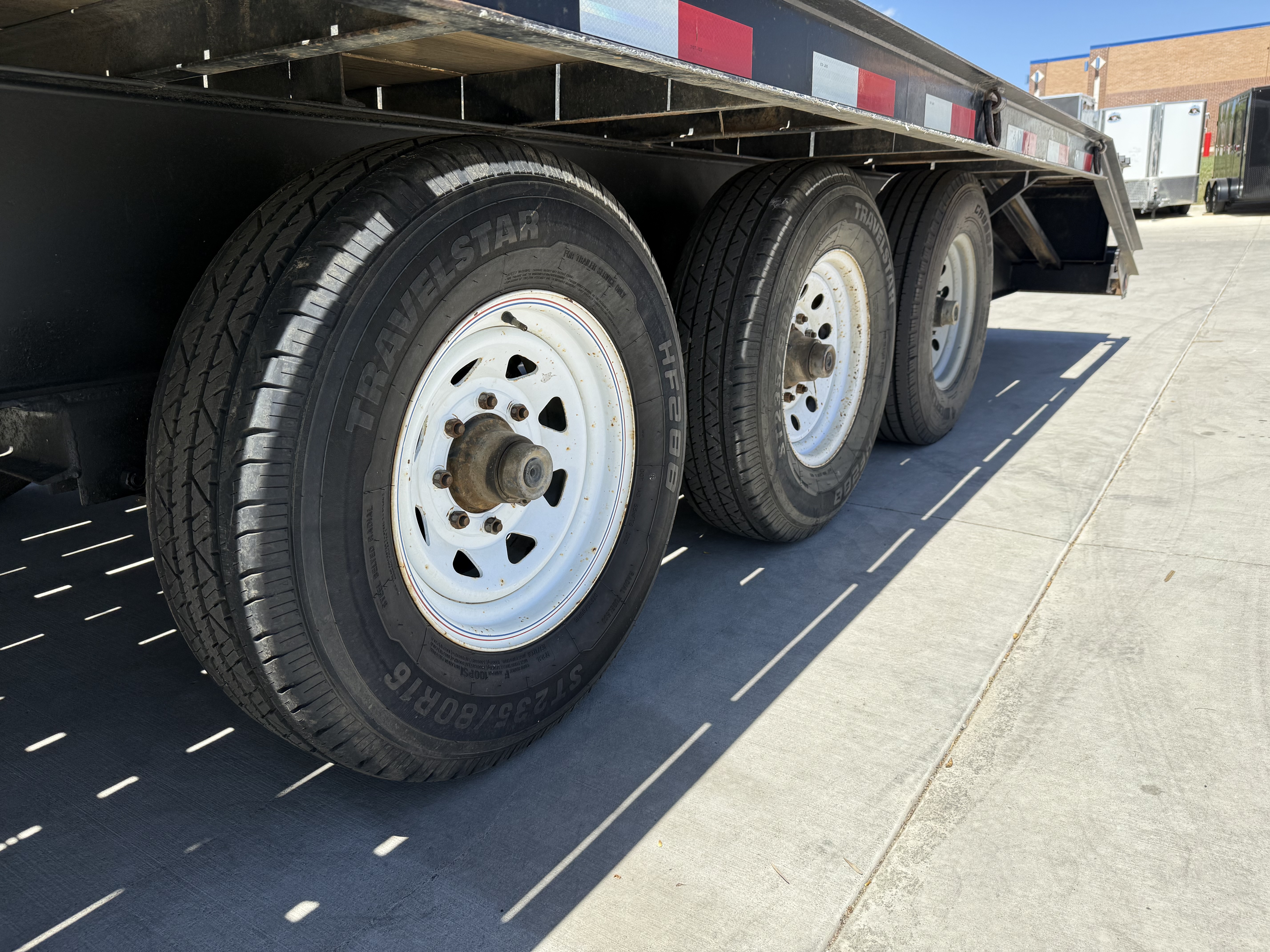 Used 2010 Load Rite 30 foot 21k Flatbed Trailer