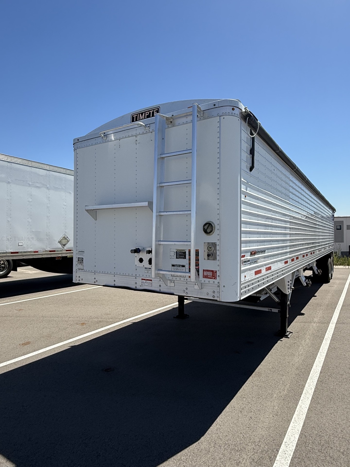 Used $1,650/month 2020 Timpte White 42x96x78 Hopper Trailer Rent to Own