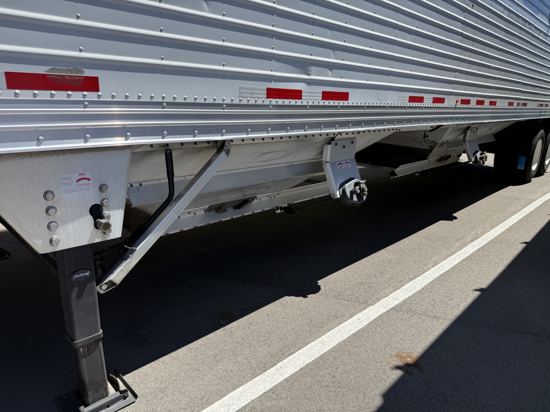 Used $1,650/month 2021 Timpte White 42x96x78 Hopper Trailer Rent to Own