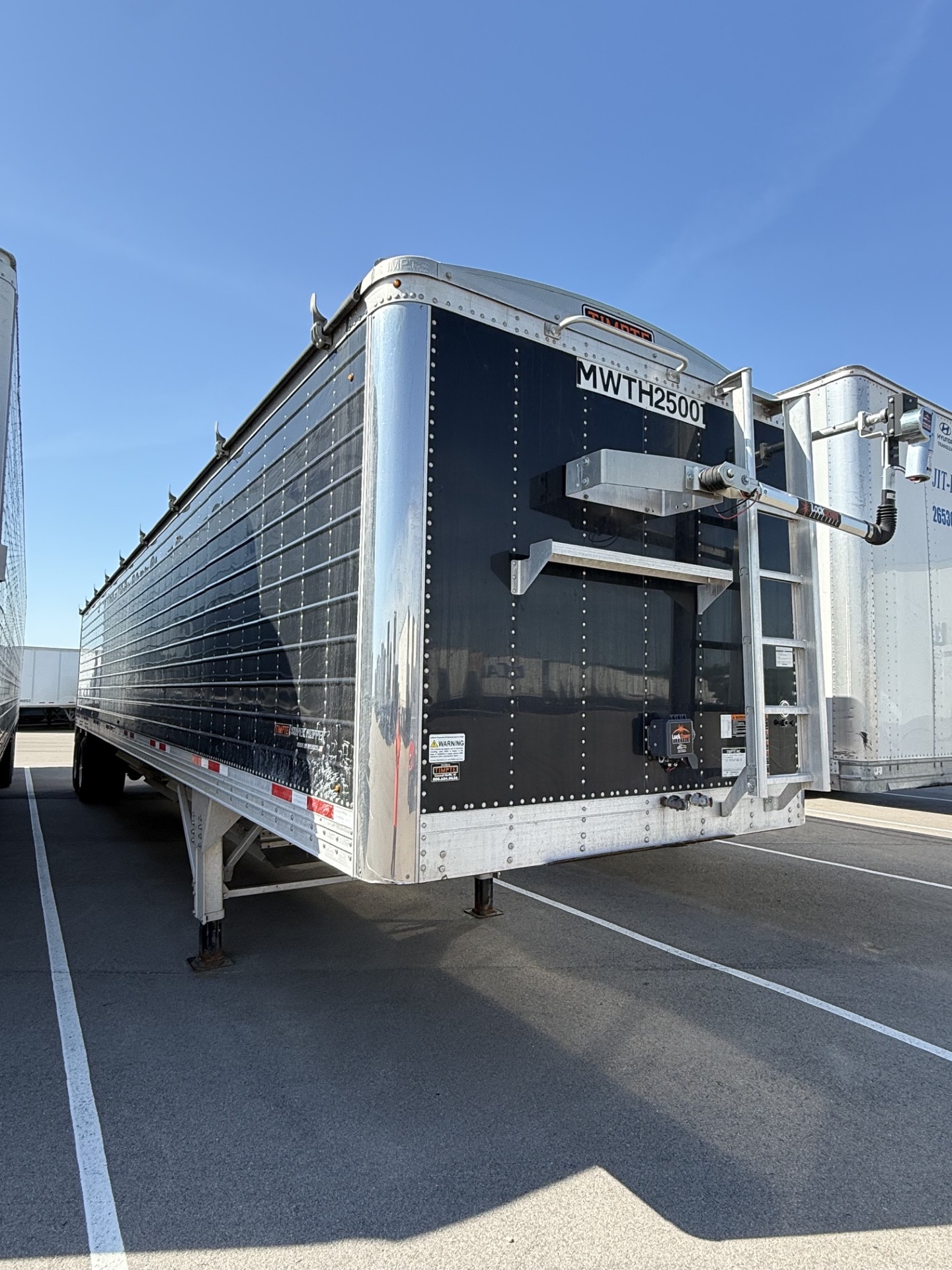 Used $1,695/month 2025 Timpte BLACK 42x96x78 Hopper Trailer Rent to Own-Hi Flow tubs, Electric Tarp