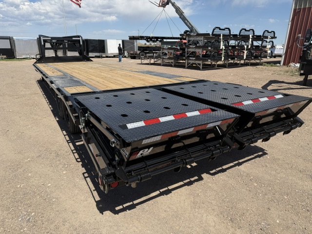 New 2027 PJ Trailers LQ 30' Goose Neck Deckover Trailer- 17.5K