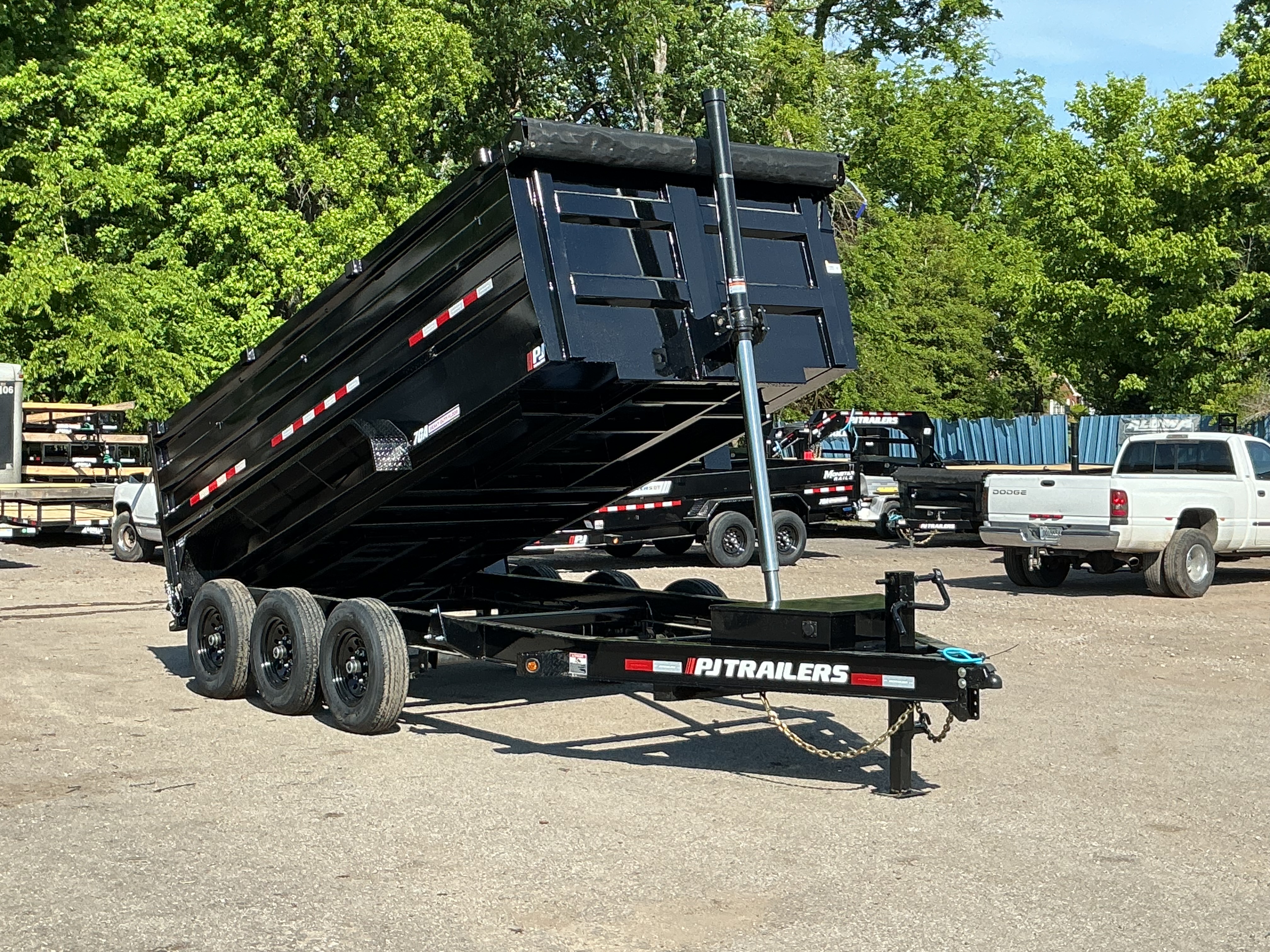 New 2026 PJ Trailers 83  x 16' Pro-Lift High Side Dump (DT) 21K GVWR Dump Trailer