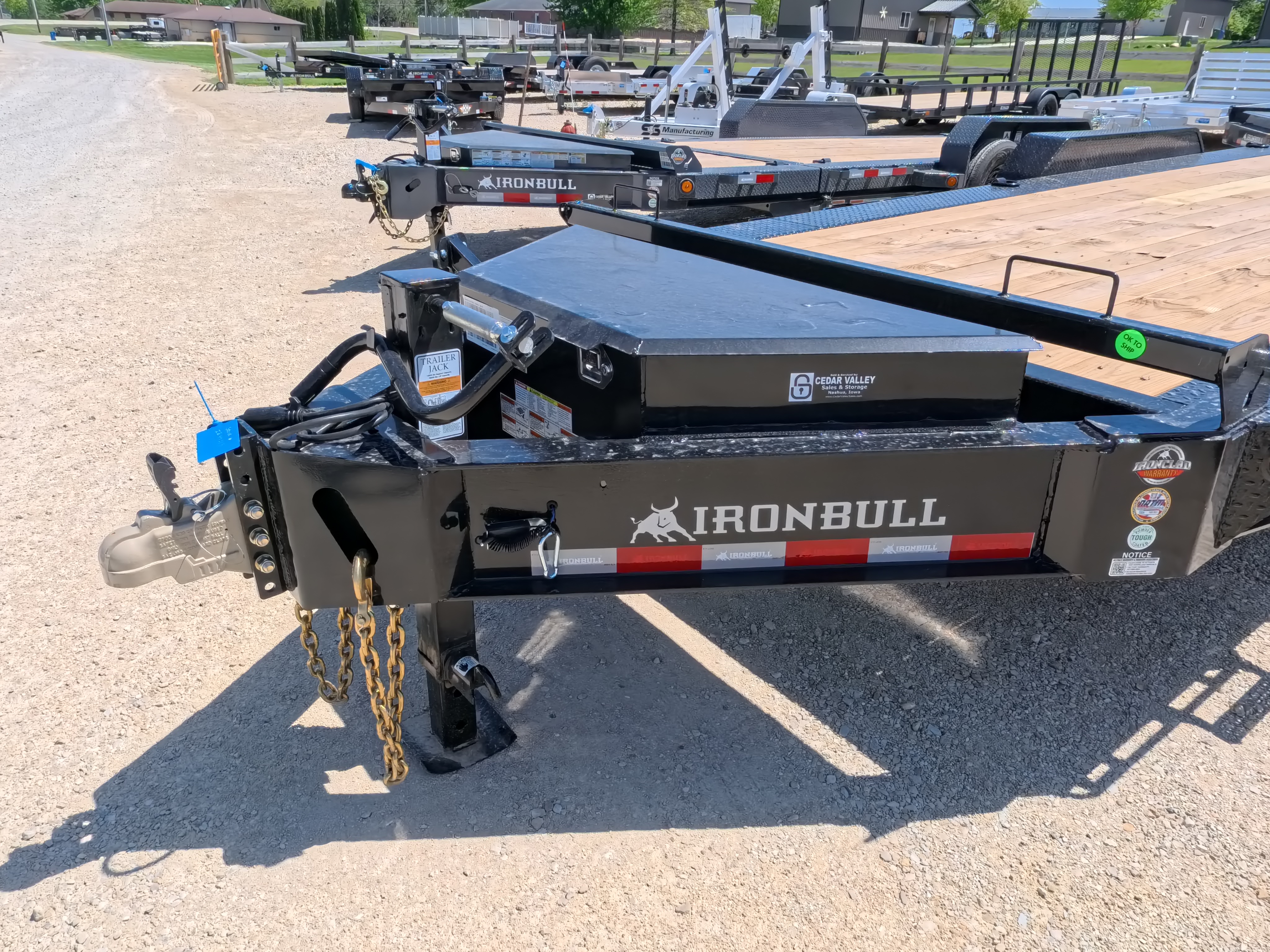 New 2026 Iron Bull 83 X 22 EHB Equipment Trailer w/2- 10K Axles, 4' Self Cleaning Dove Tail and 4' Rampage Ramps, Adj. 25K Coupler and 2 5/16" Receiver , LRJ 18 Ply Tires