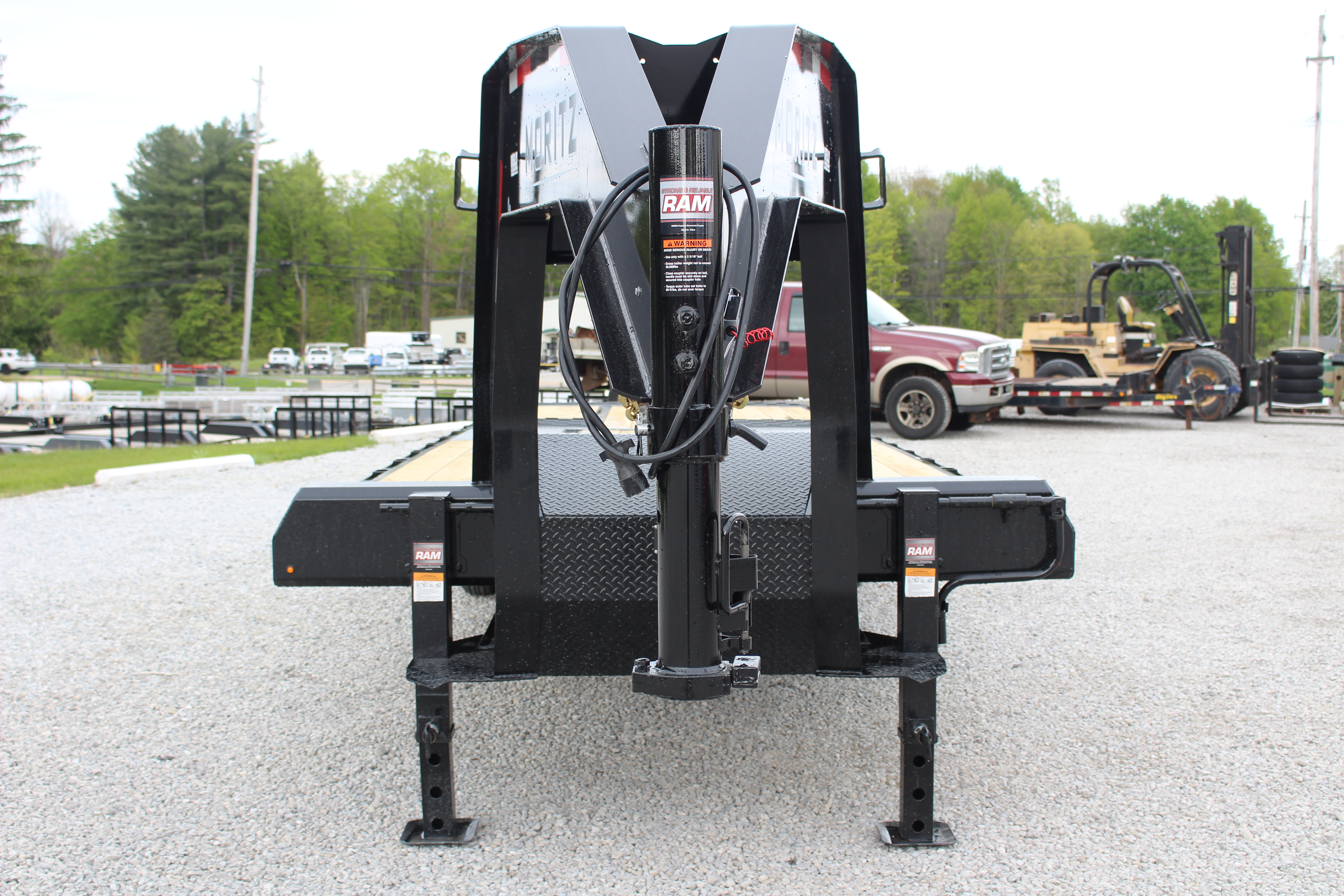 New 2026 Moritz FDGH Hydraulic Tail 30' GOOSENECK Deckover Flatbed Trailer- 25900# GVW