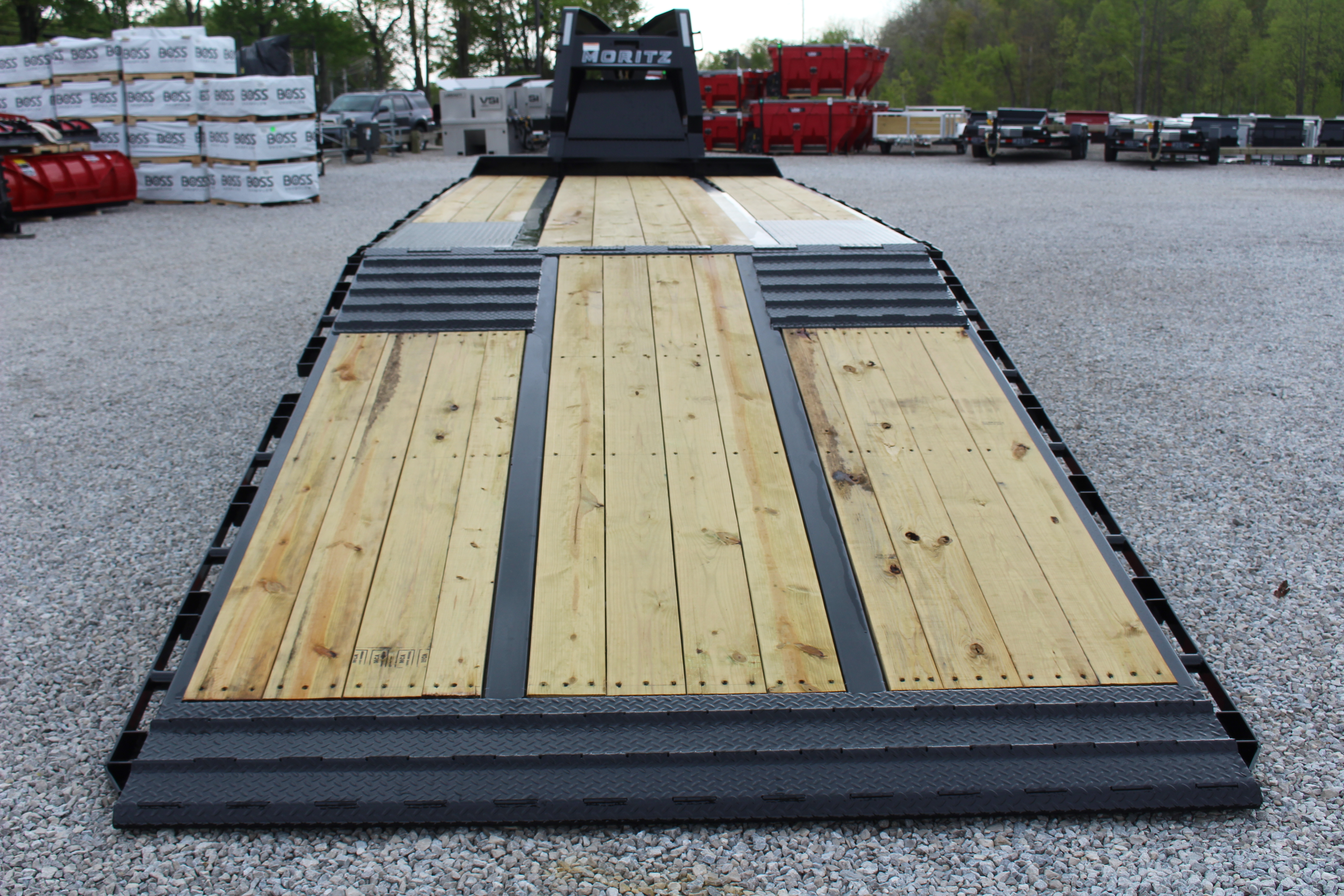 New 2026 Moritz FDGH Hydraulic Tail 30' GOOSENECK Deckover Flatbed Trailer- 25900# GVW