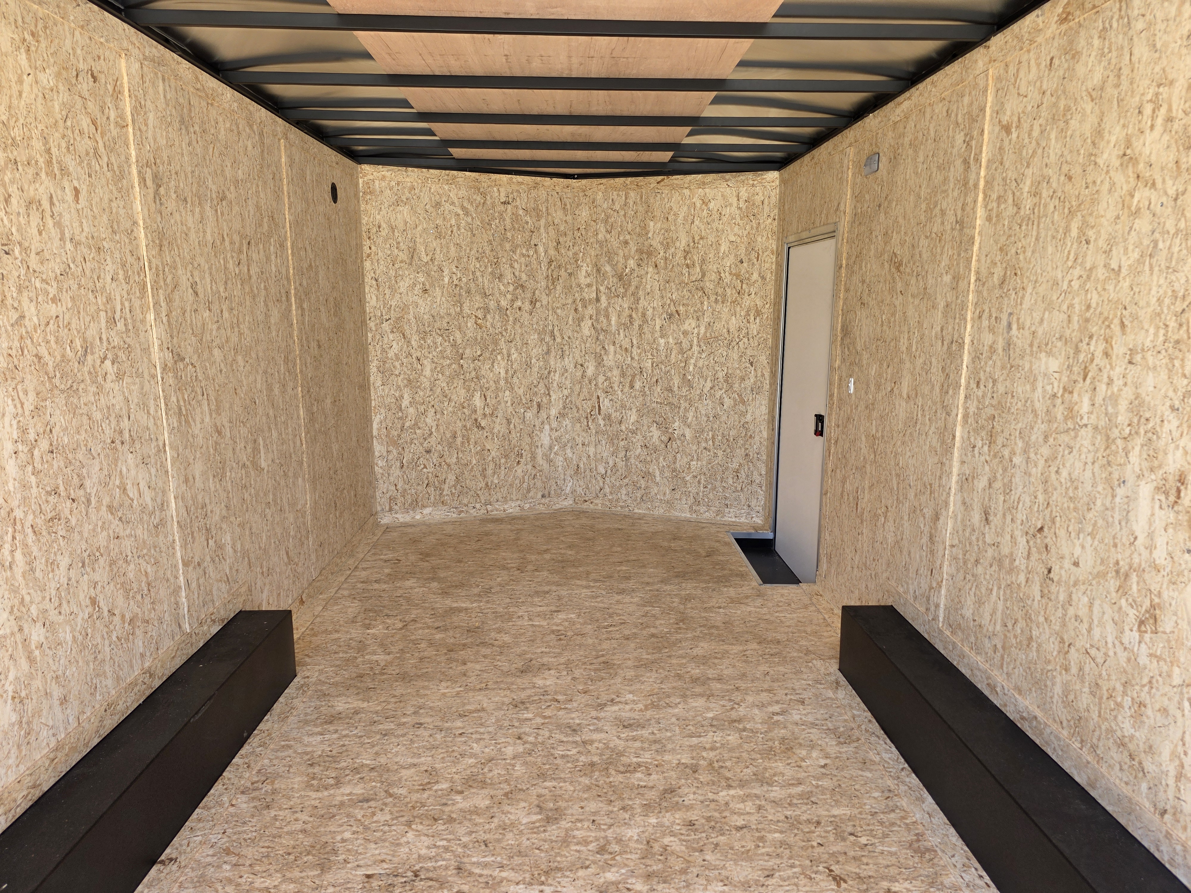 New 2026 Look Trailers 8.5X16 7FT INSIDE FLAT FLOOR SCREWLESS 080 ALUM WHEELS ATV UTV SXS GOLFCART Cargo / Enclosed Trailer