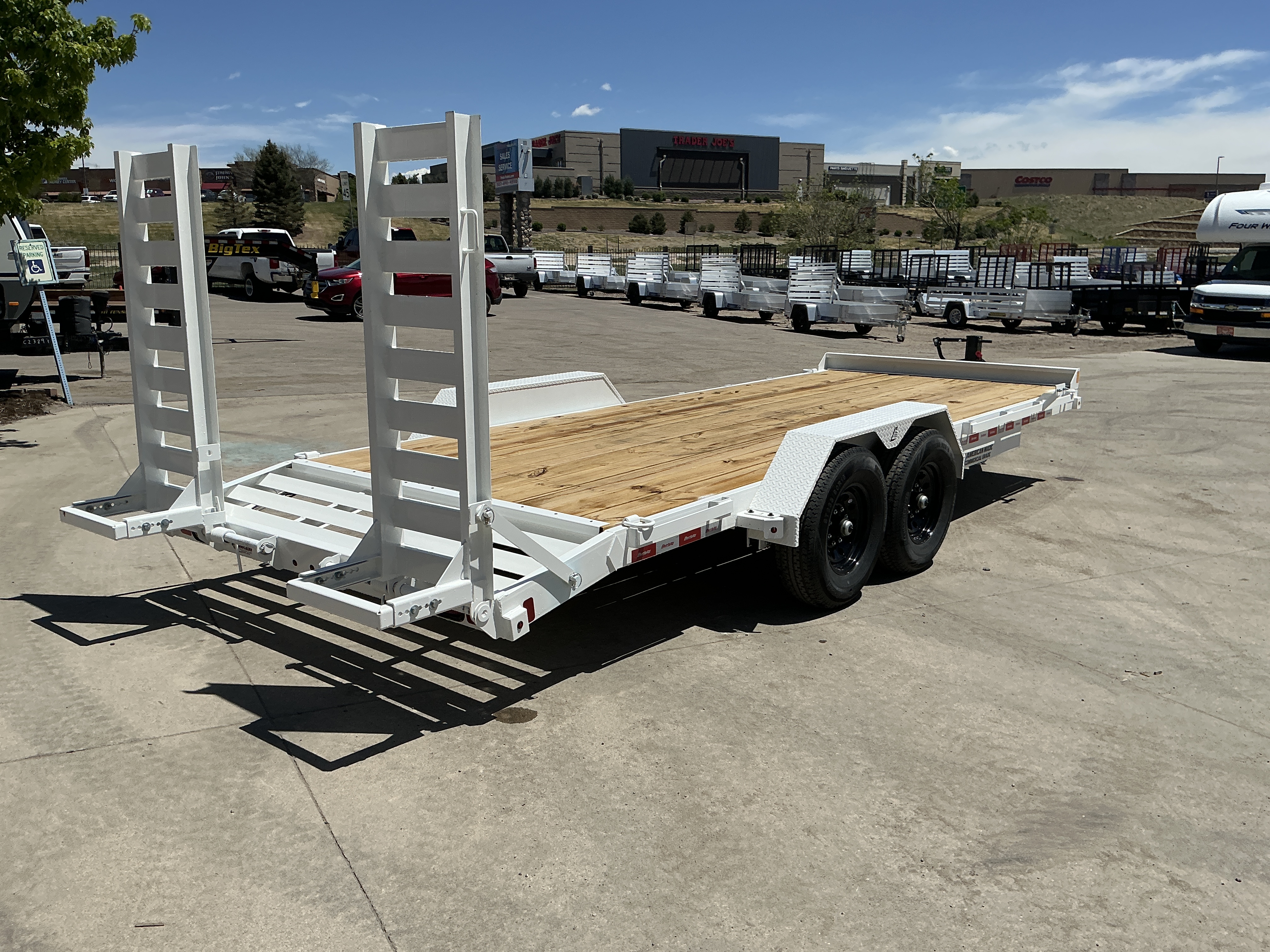 New 2026 Liberty Industries LE14K 83X18+2C6 Flatbed Trailer