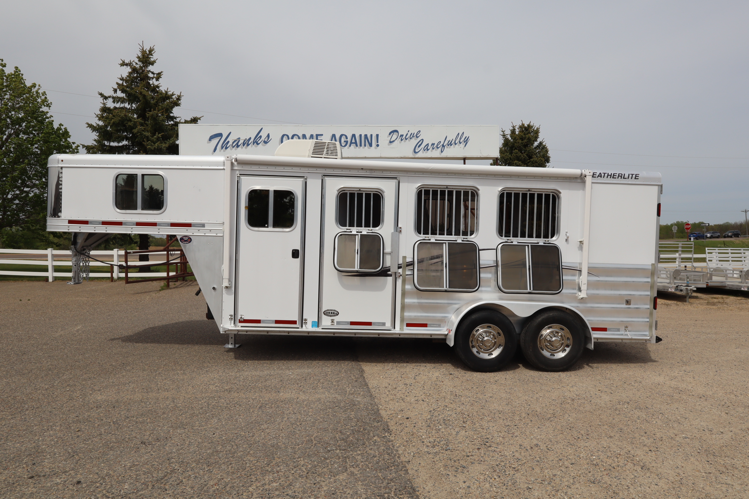 Used 2012 Featherlite Trailers 3 Horse Weekender Trailer