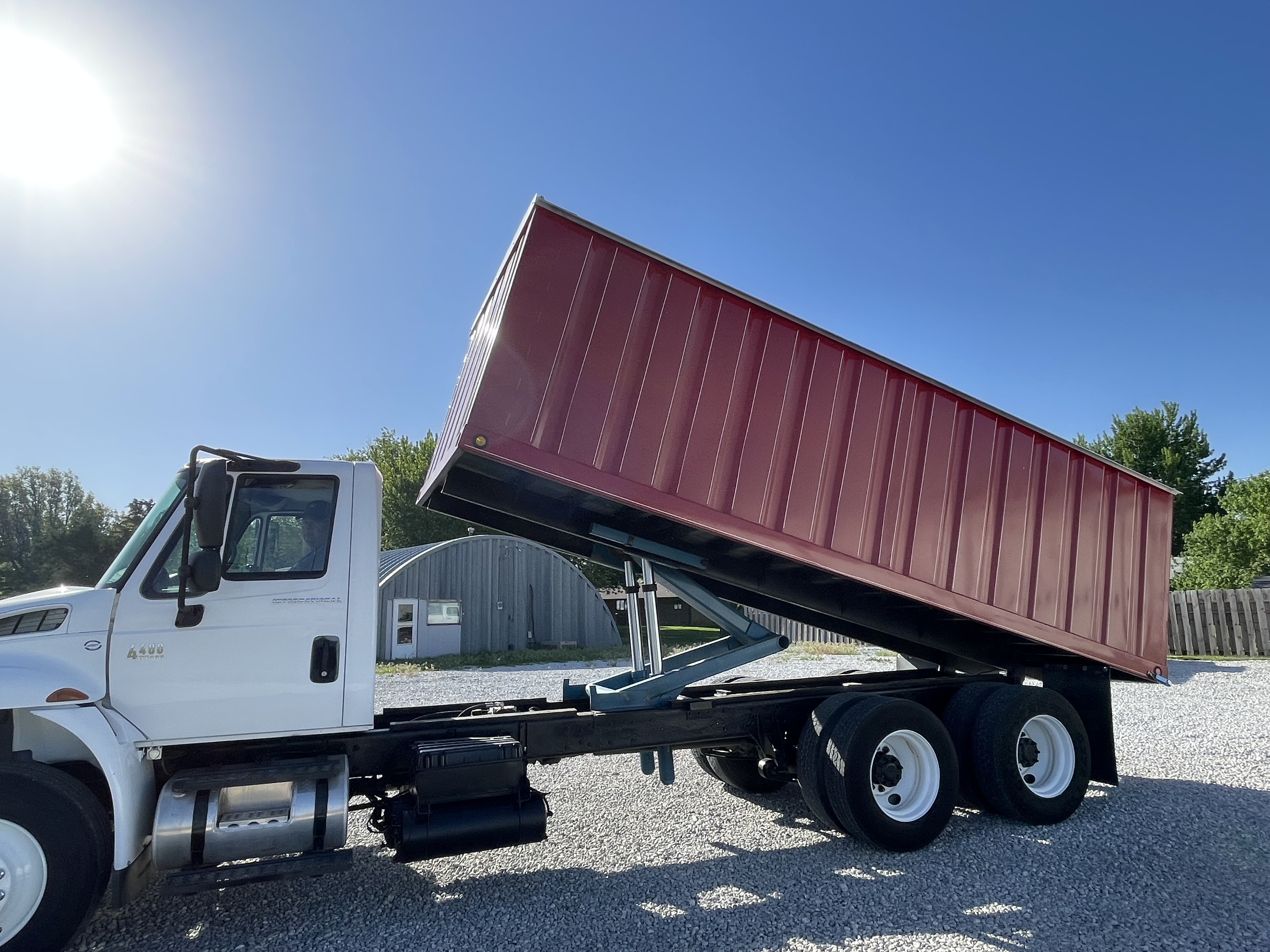 Used 2006 International 4400 Truck