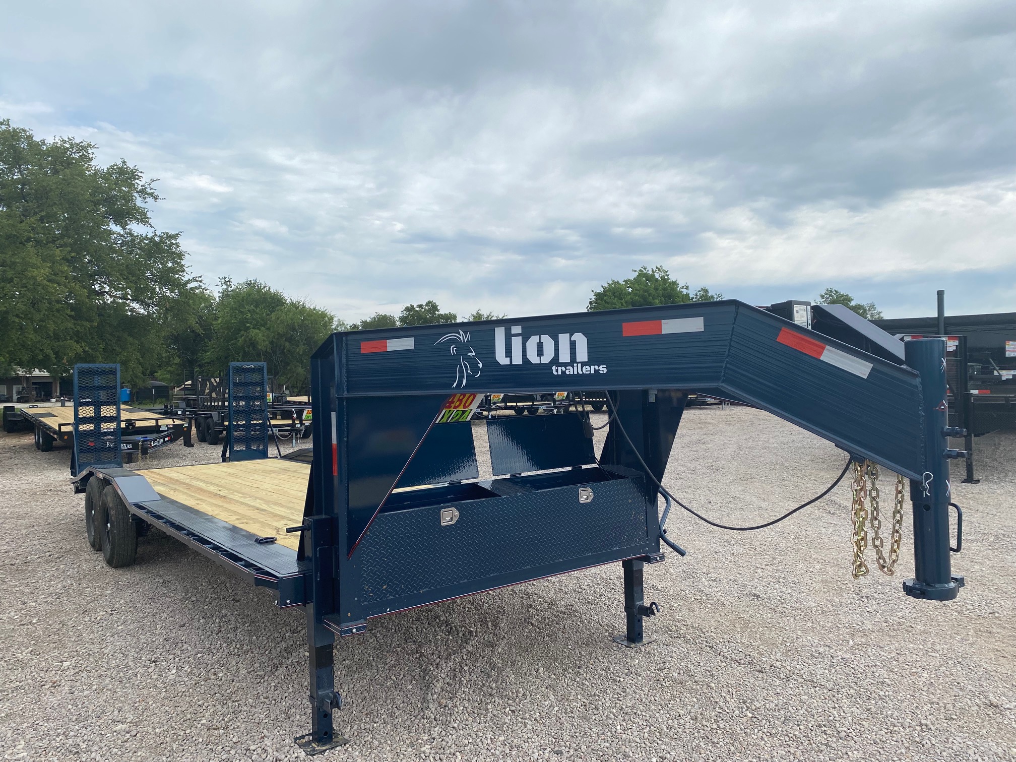New 2026 Lion - 102" X 24' Drive Over Fender Trailer - SUR