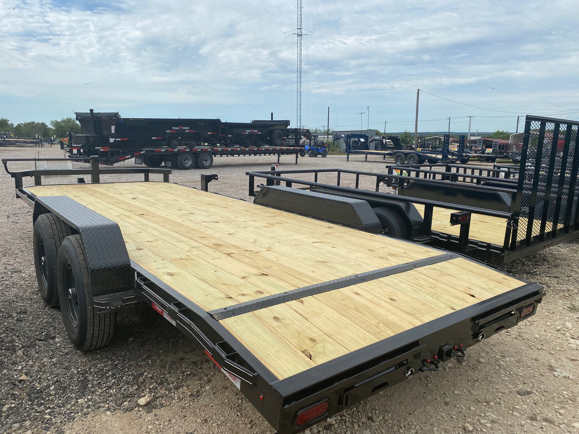 New 2026 Tiger -- 83 "X 20' Equipment Trailer - SIR -