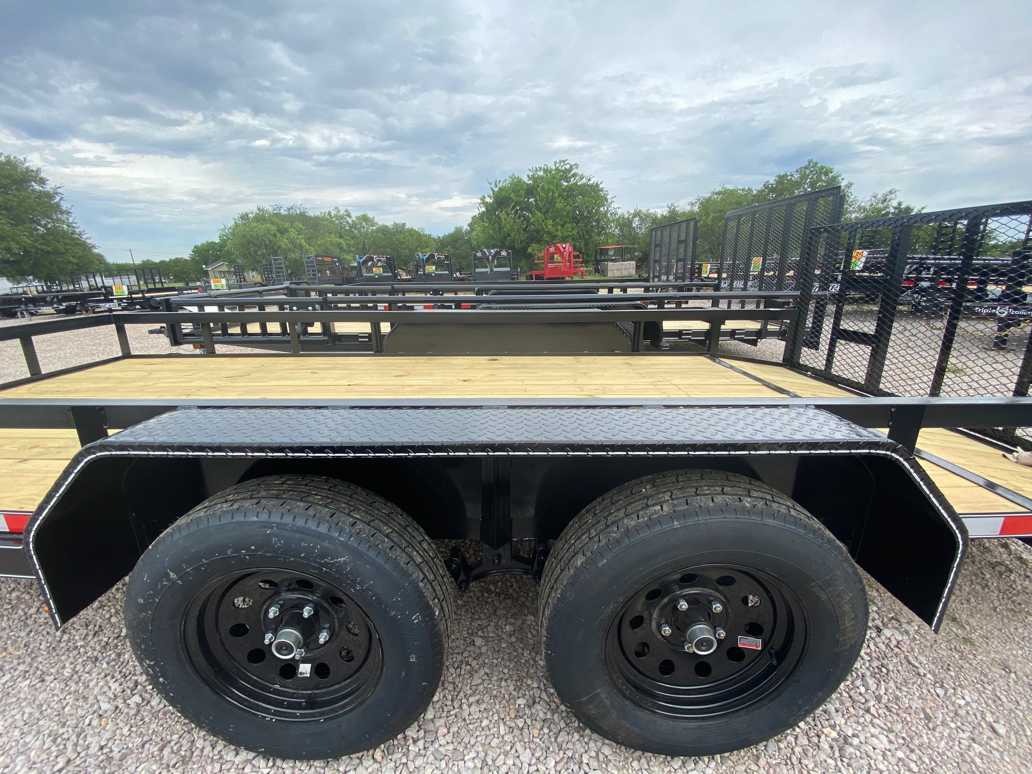 New 2026 Lacosta Trailers - 4' Gate - 83" x 16' Utility Trailer