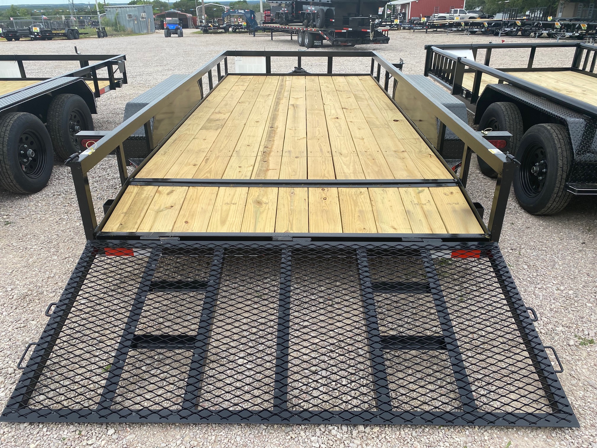 New 2026 Lacosta Trailers - 4' Gate - 83" x 16' Utility Trailer