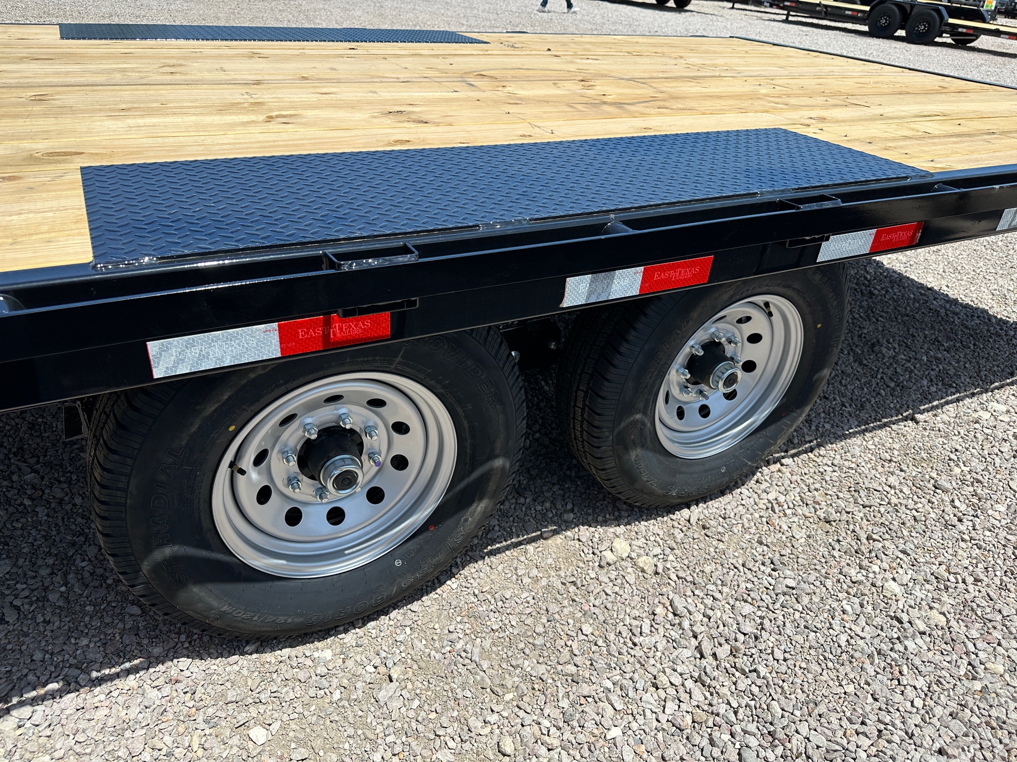 New 2027 East Texas Trailers 102" X 22' Deckover Flatbed Trailer - 8FT SIR - 14K GVWR
