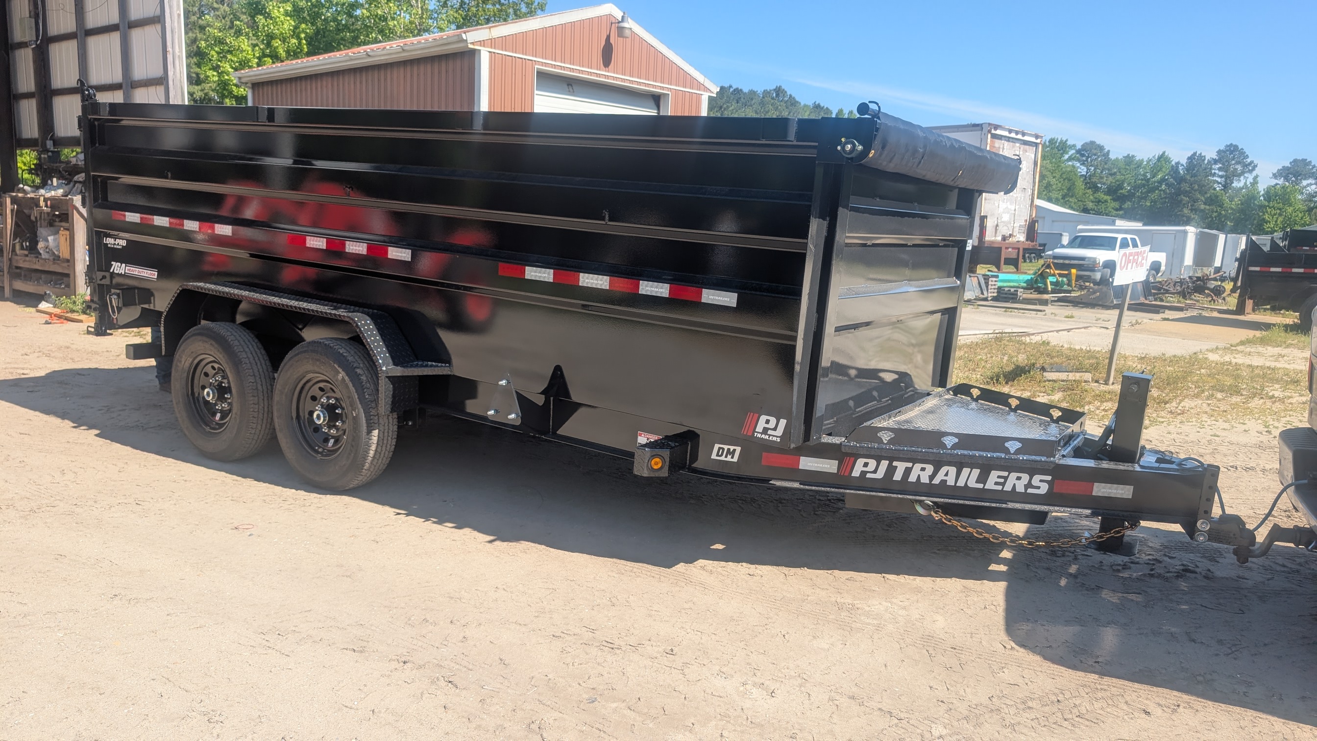 New 2026 PJ Trailers DM 16' 4' 24343 Dump Trailer