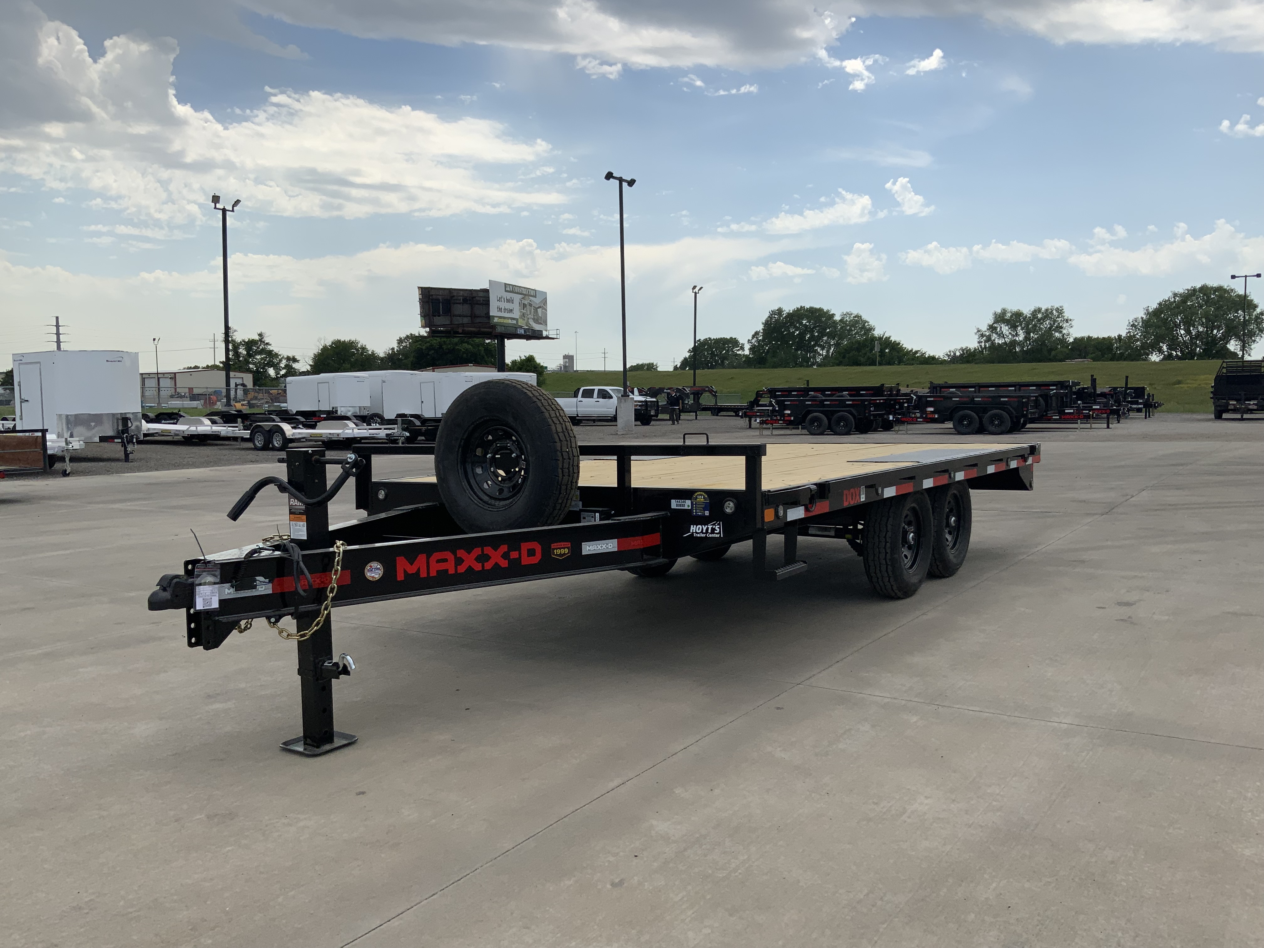 New 2026 MAXX-D 102 X 16 DOX Deckover Trailer