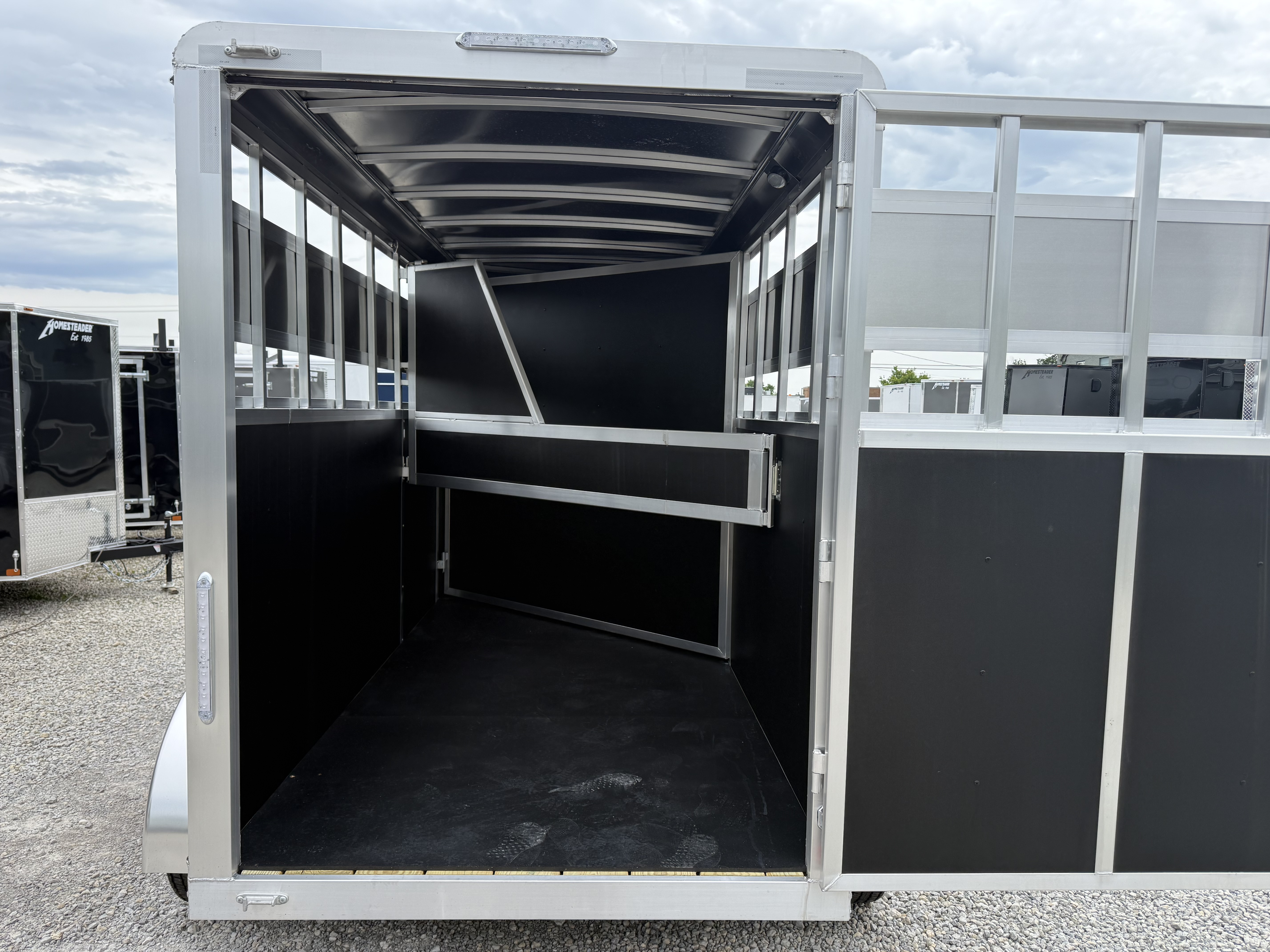 New 2026 Shadow 2 HORSE SLANT LOAD SPECIAL PURCHASE