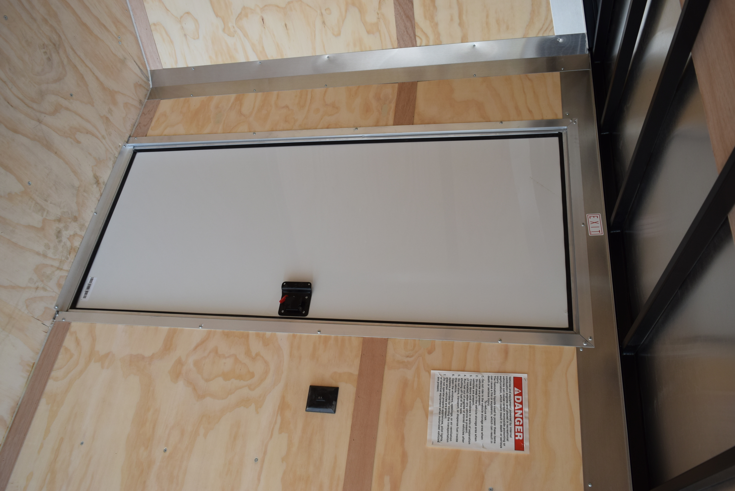 New 2026 United Trailers UJ-S 7x16 Cargo / Enclosed Trailer