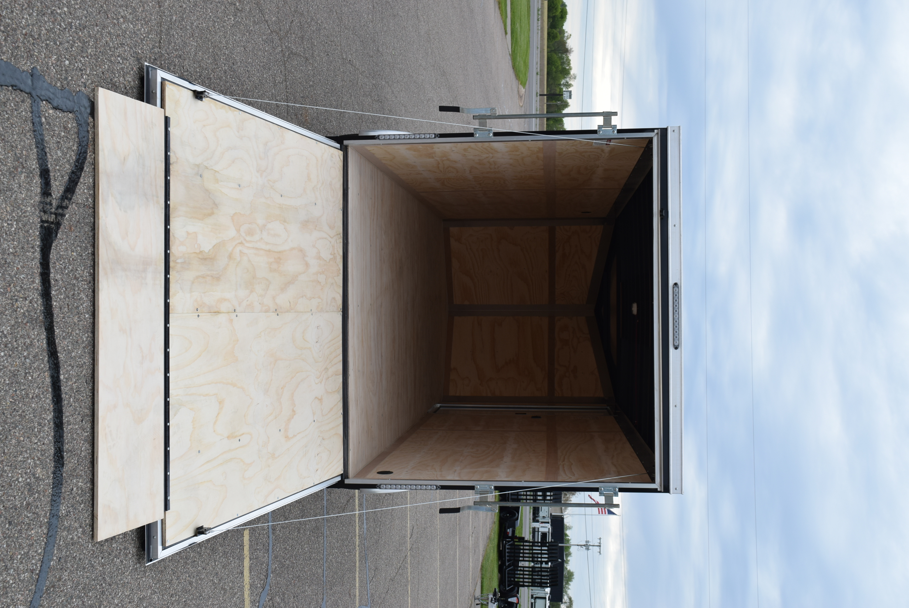 New 2026 United Trailers UJ-S 7x16 Cargo / Enclosed Trailer