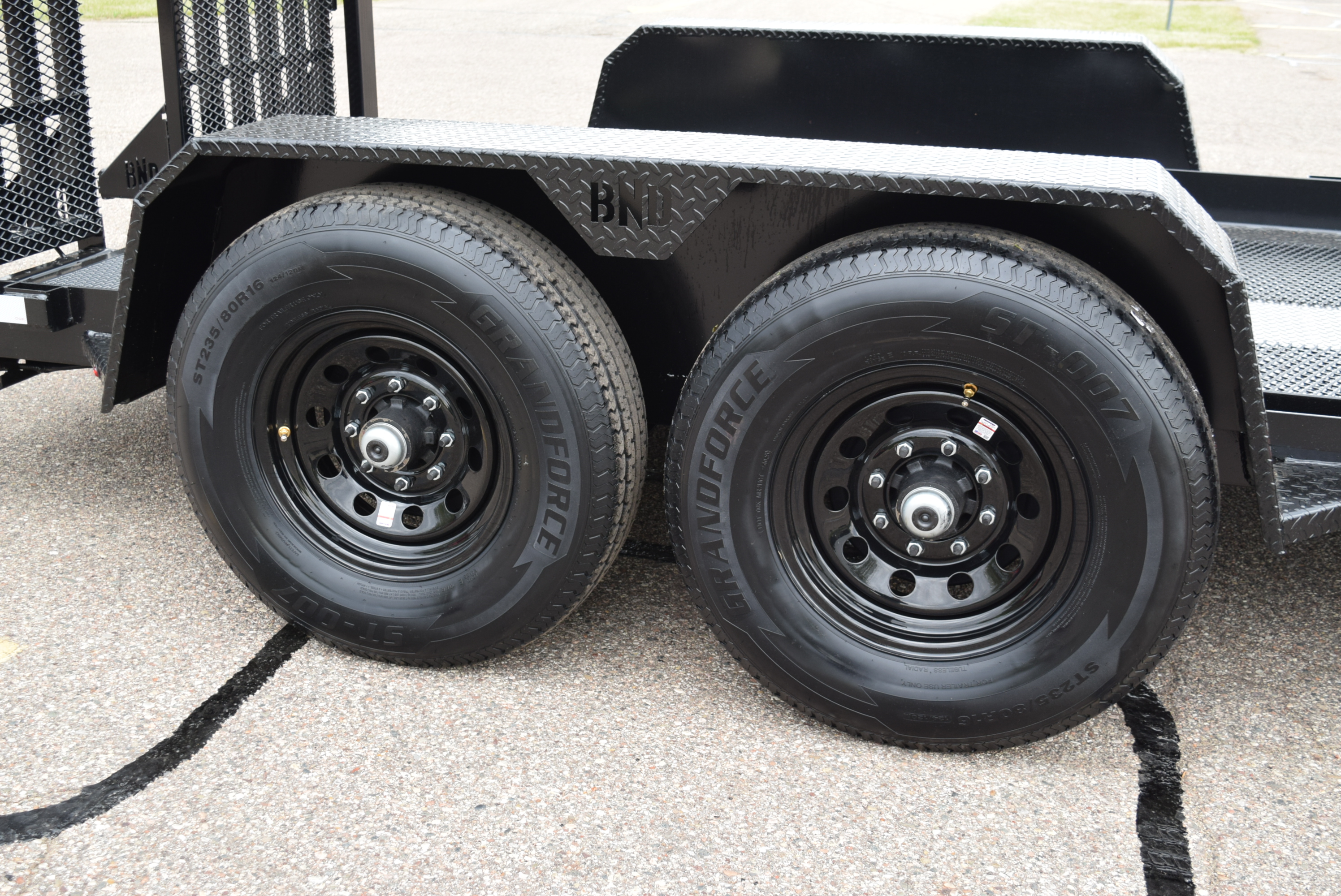 New BND 6.5x14 SCISSOR LIFT TRAILER w/ 7000LB AXLES