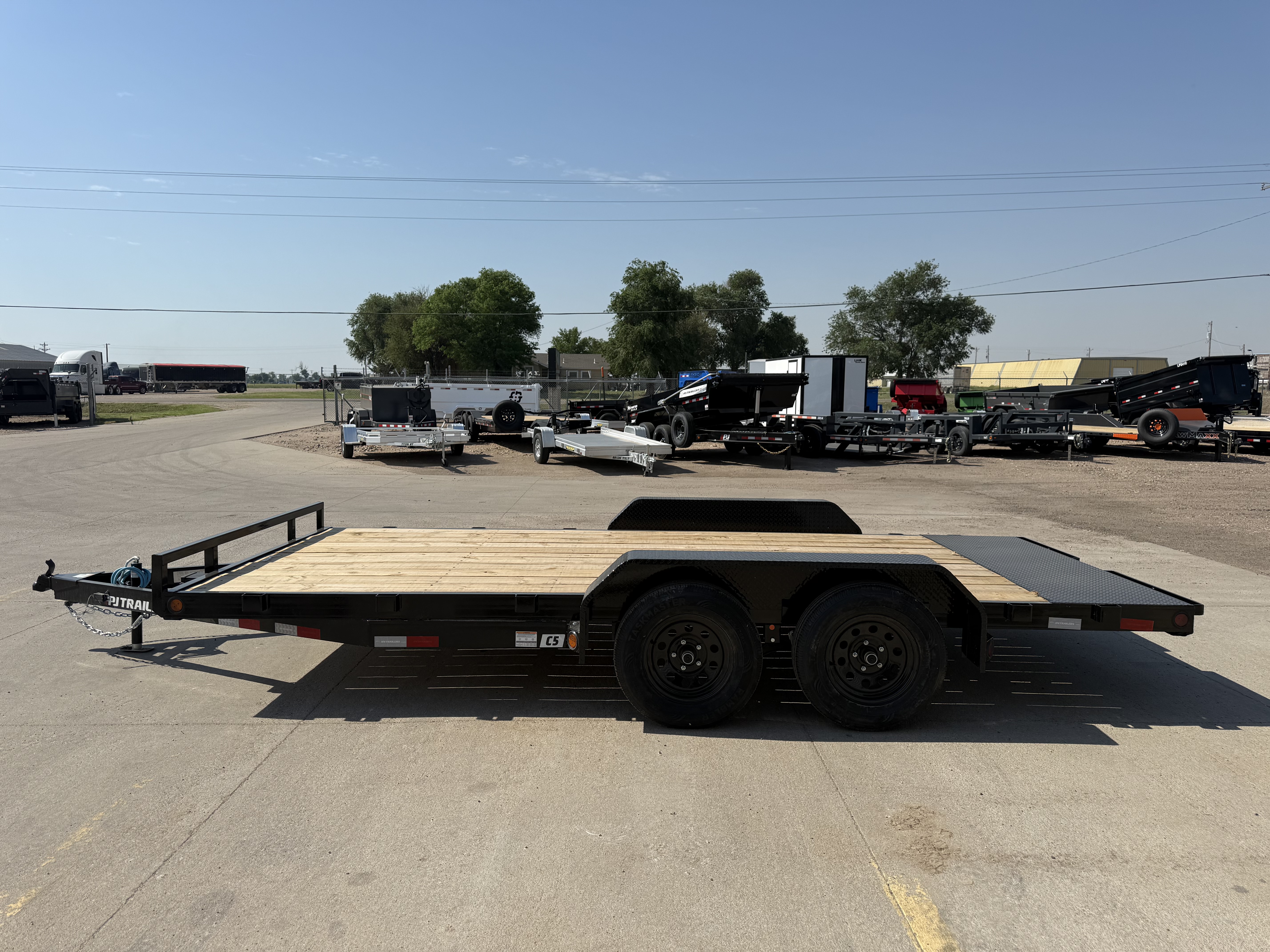 New 2026 PJ Trailers C5 16' X 83" Car Hauler