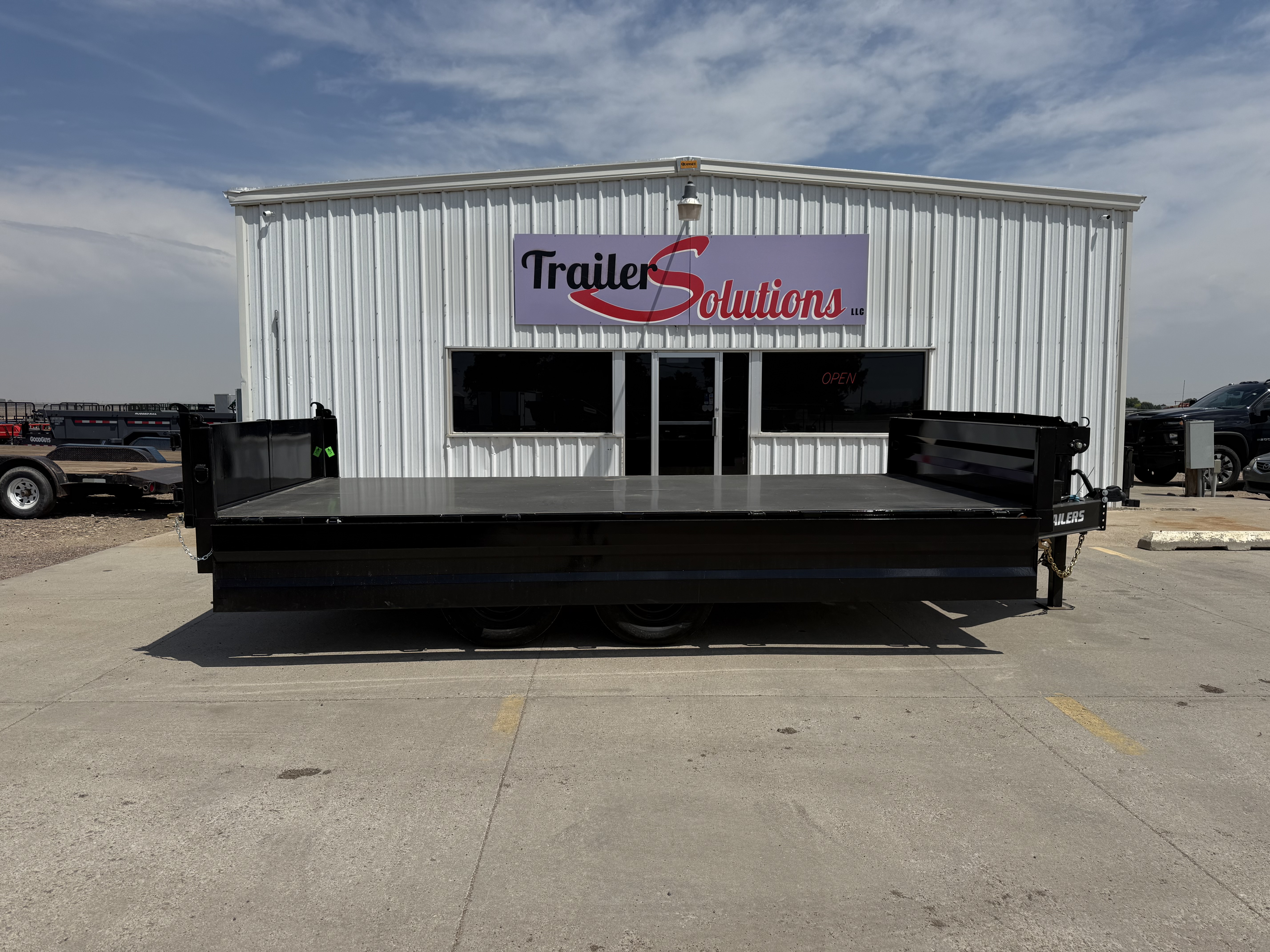 New 2026 PJ Trailers D8162 Dump Trailer