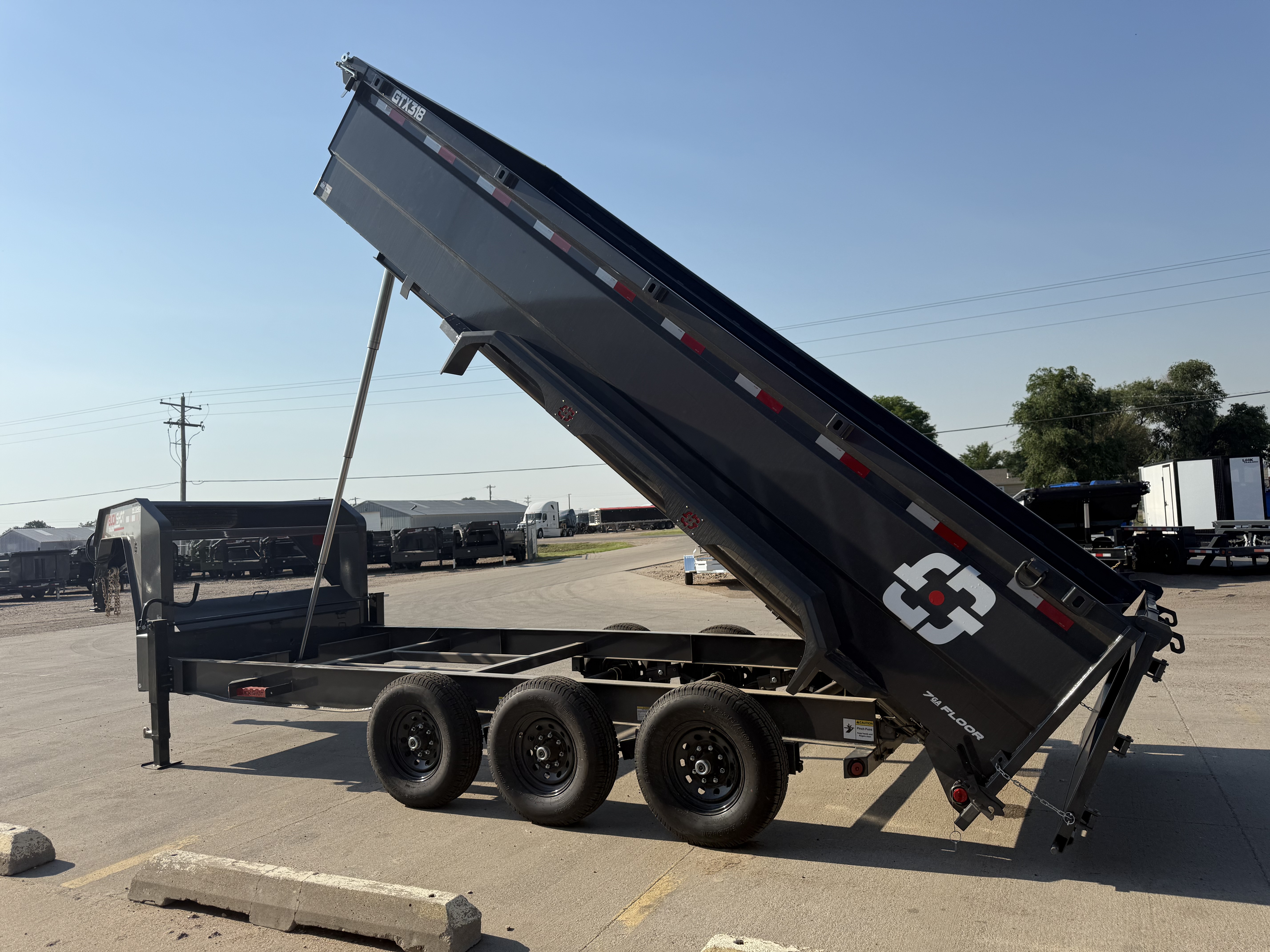 New 2026 Buckshot 83"x18' Triple Axle Telescopic Gooseneck Dump Trailer
