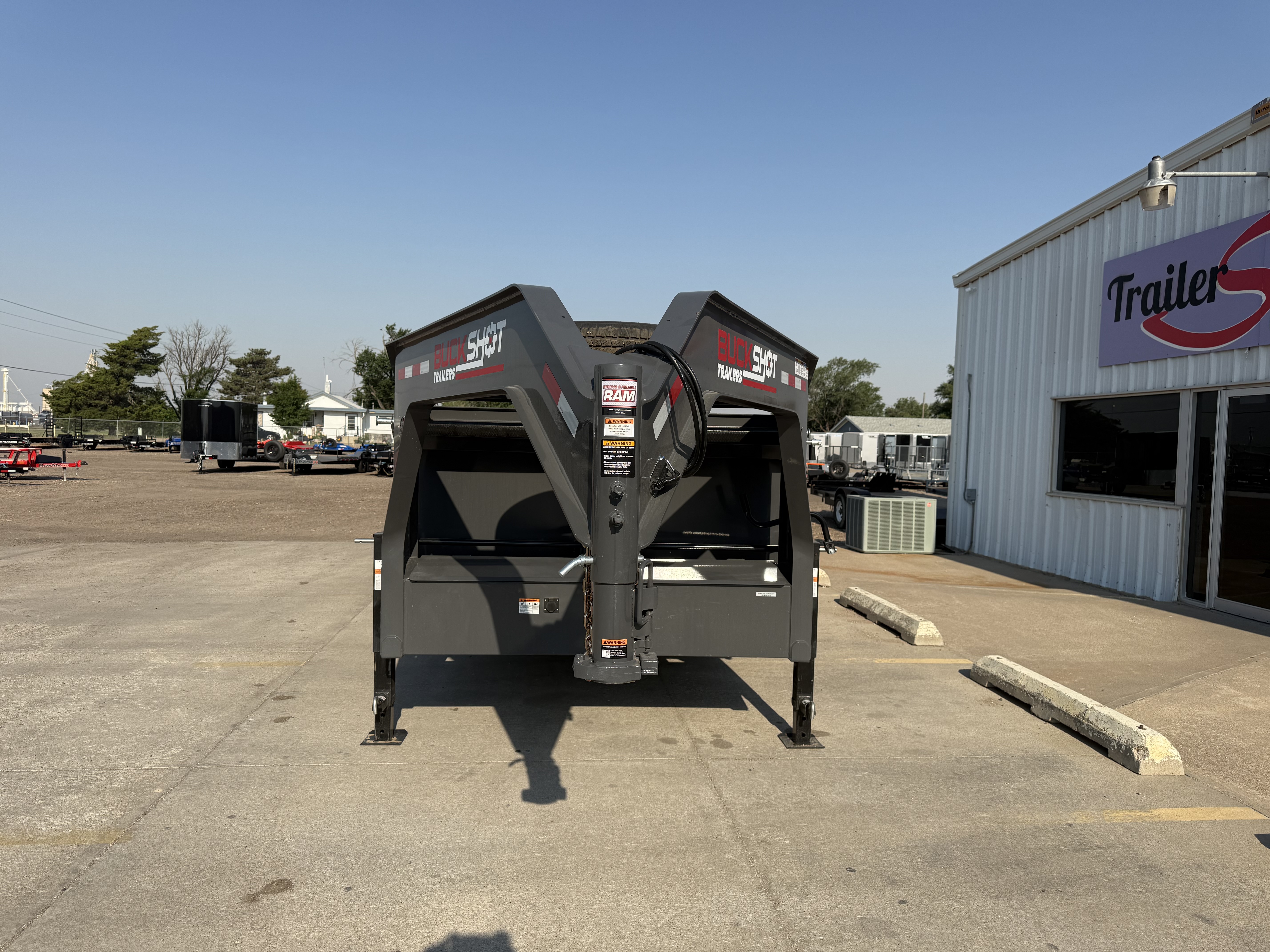 New 2026 Buckshot 83"x18' Triple Axle Telescopic Gooseneck Dump Trailer
