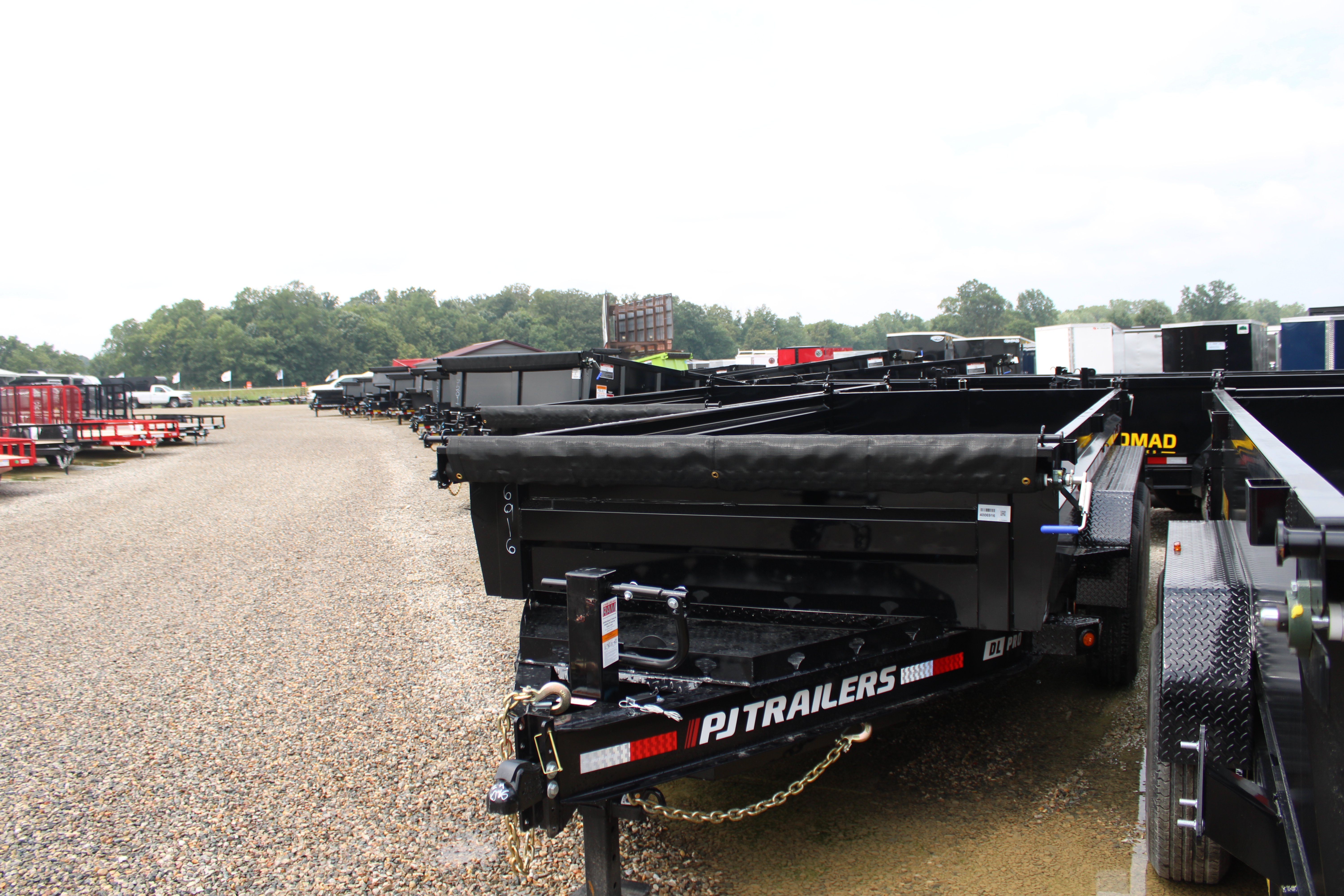 New 2026 PJ Trailers 16' DL 21K GVWR TRI AXLE DUMP TRAILER 49606 Dump Trailer