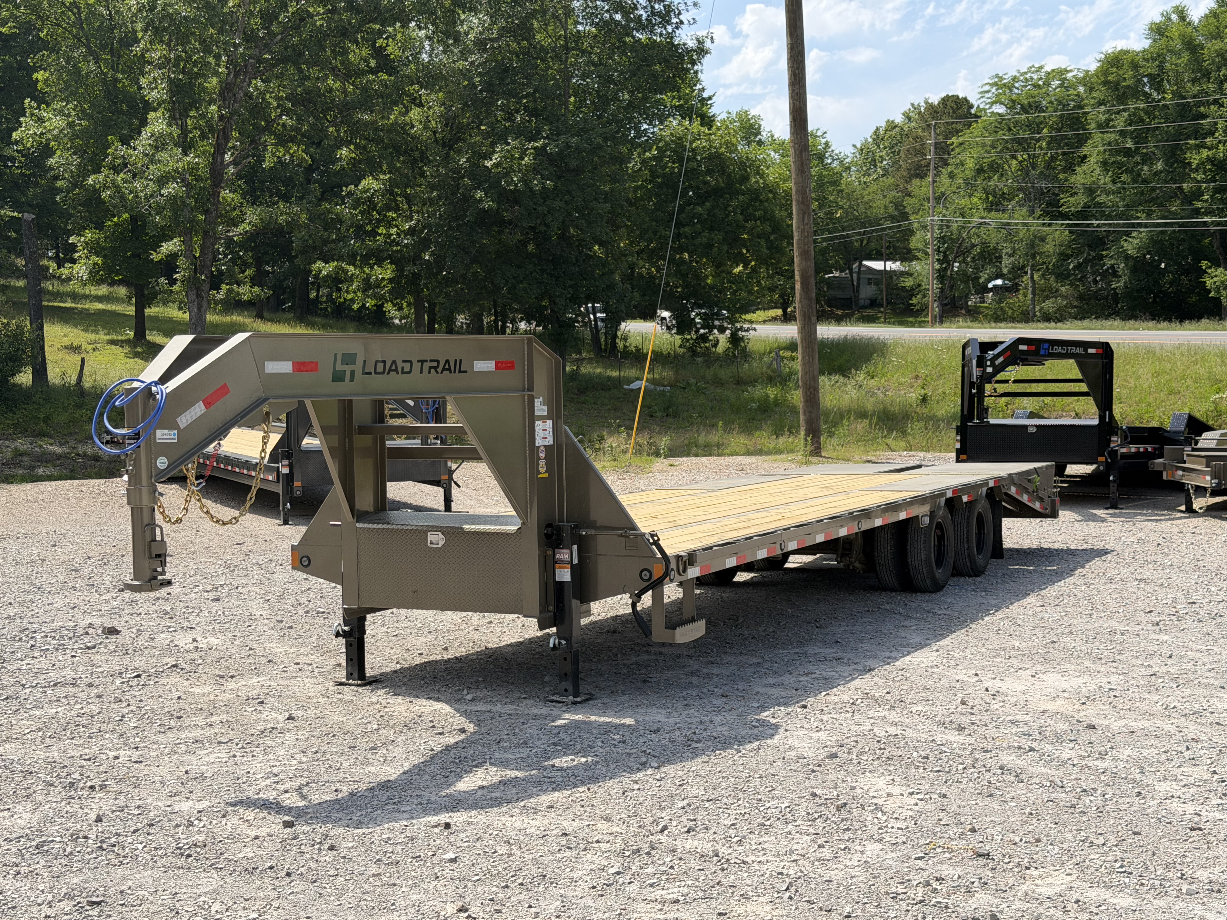 New 2026 Load Trail GP 102X30 25.9K GVWR 5' MAX RAMPS Flatbed Trailer